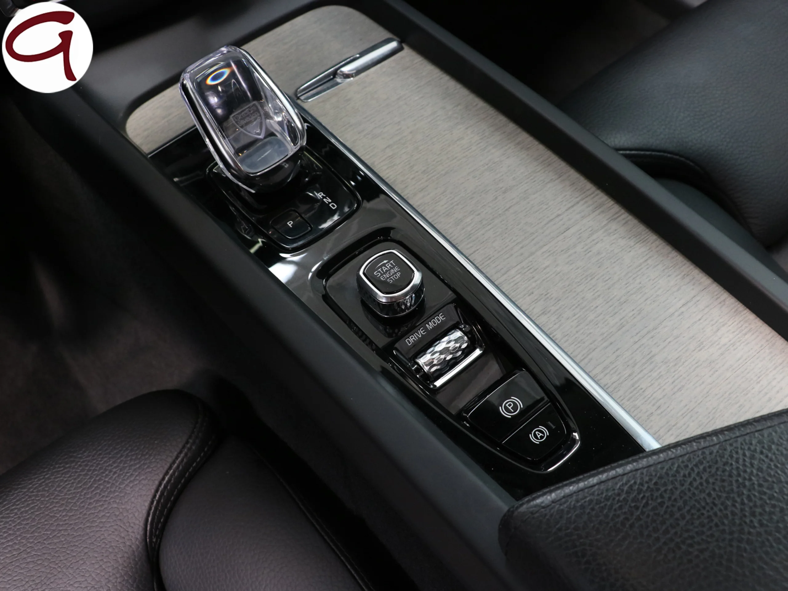 Volvo XC60 T6 Recharge Inscription AWD Auto 250 kW (340 CV) - Foto 25