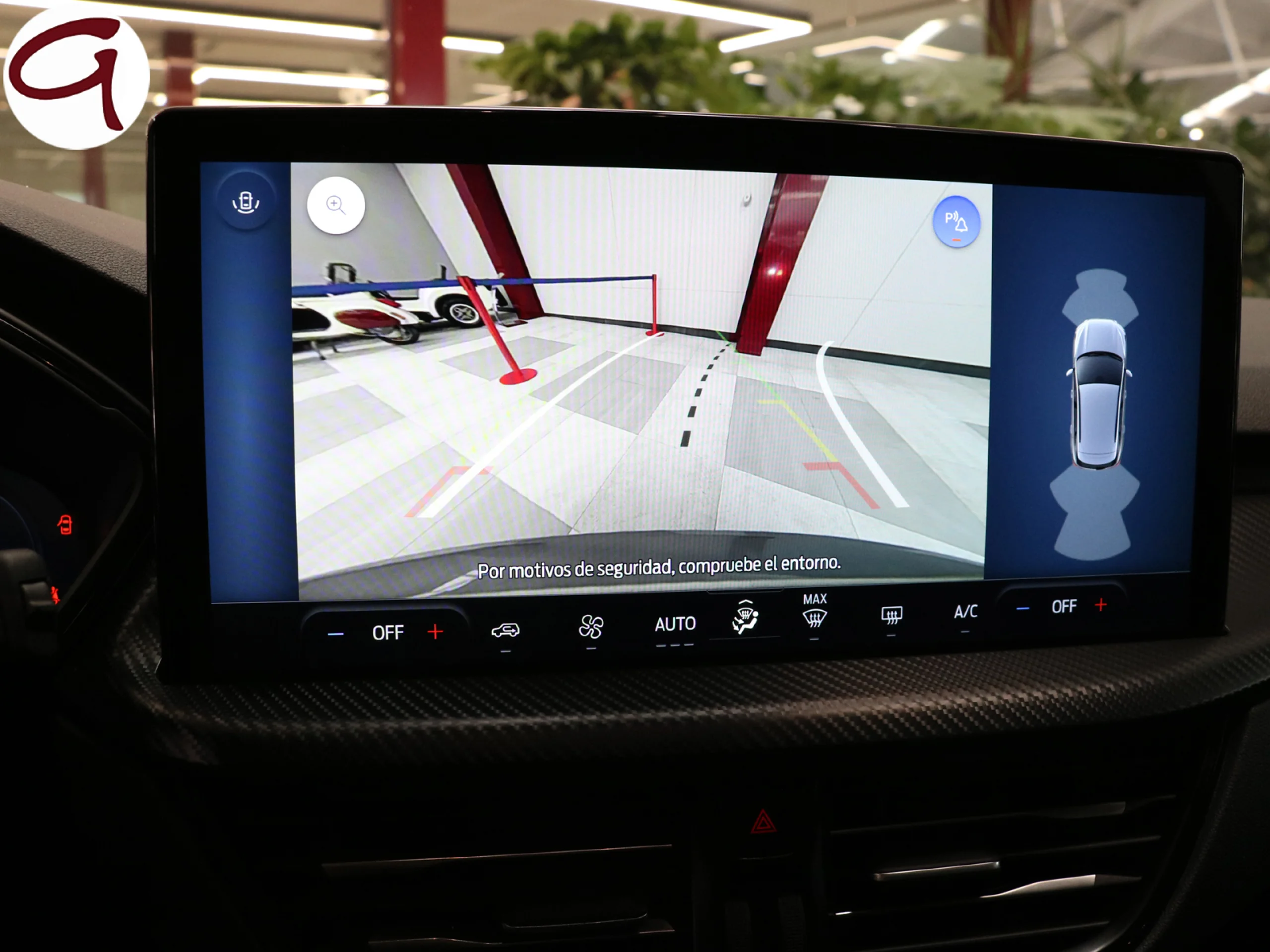 Ford Kuga 2.5 Duratec FHEV ST-Line X 4x4 Auto 134 kW (183 CV) - Foto 8