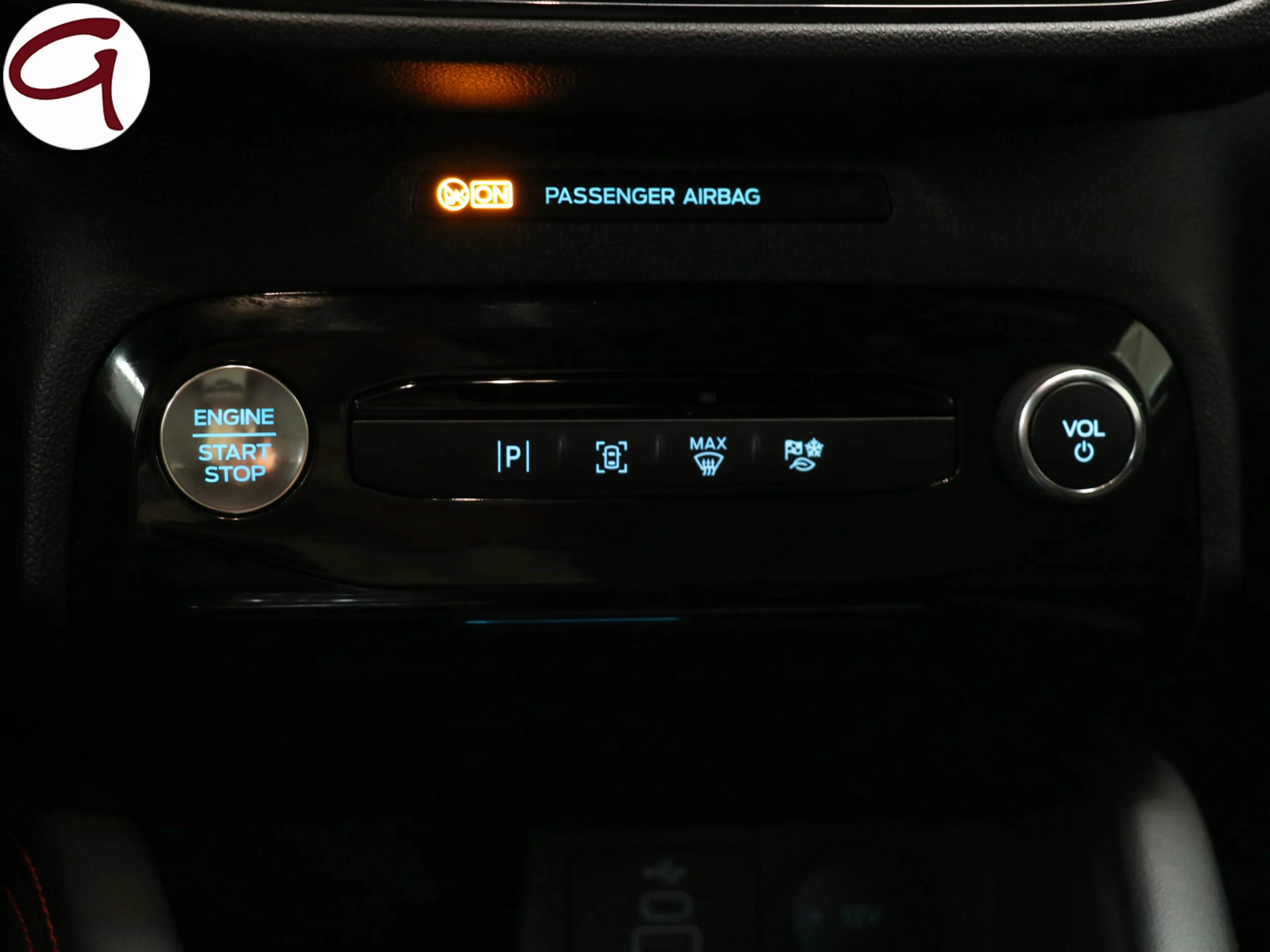 Ford Kuga 2.5 Duratec FHEV ST-Line X 4x4 Auto 134 kW (183 CV) - Foto 9