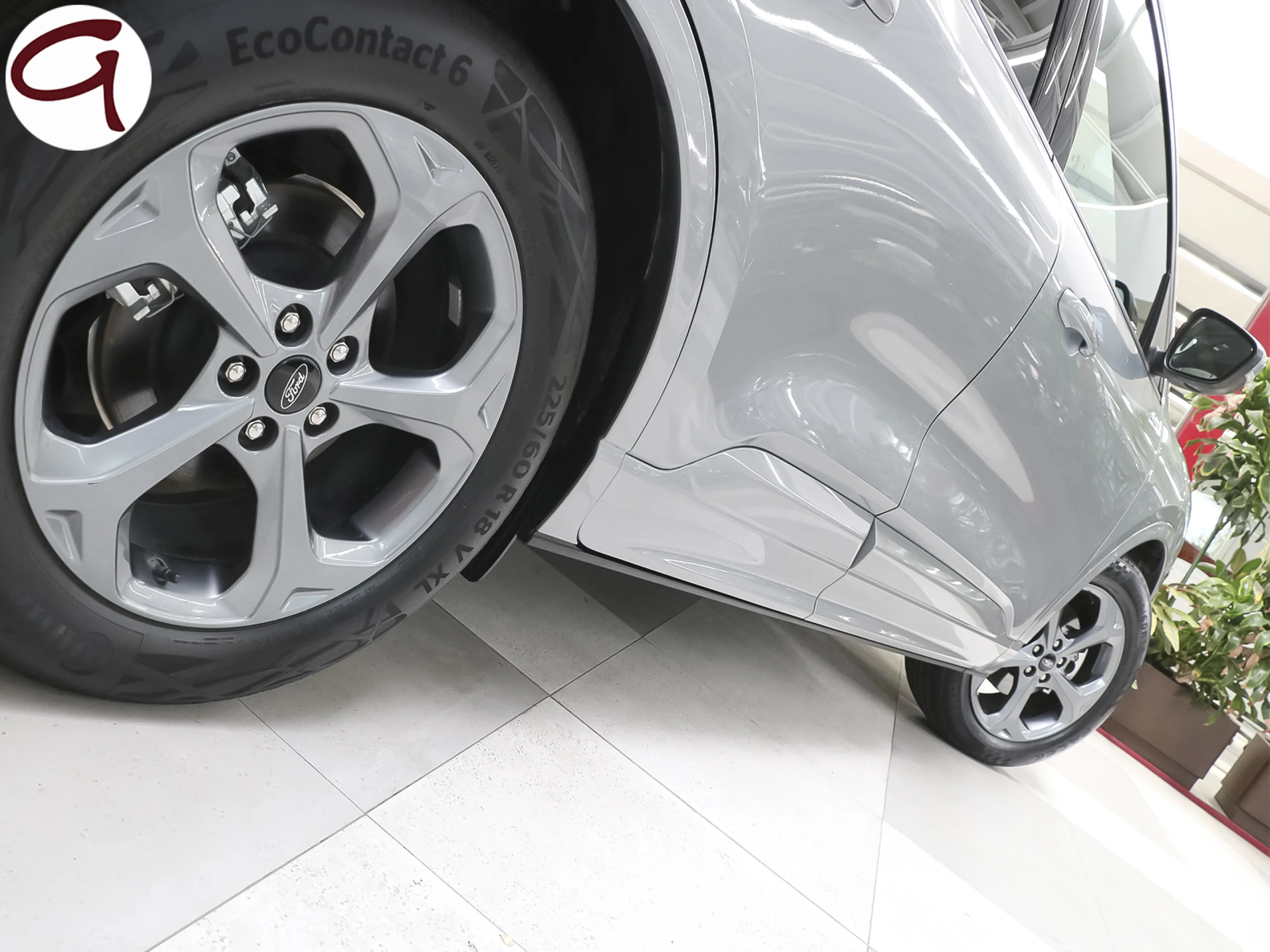 Ford Kuga 2.5 Duratec FHEV ST-Line X 4x4 Auto 134 kW (183 CV) - Foto 12