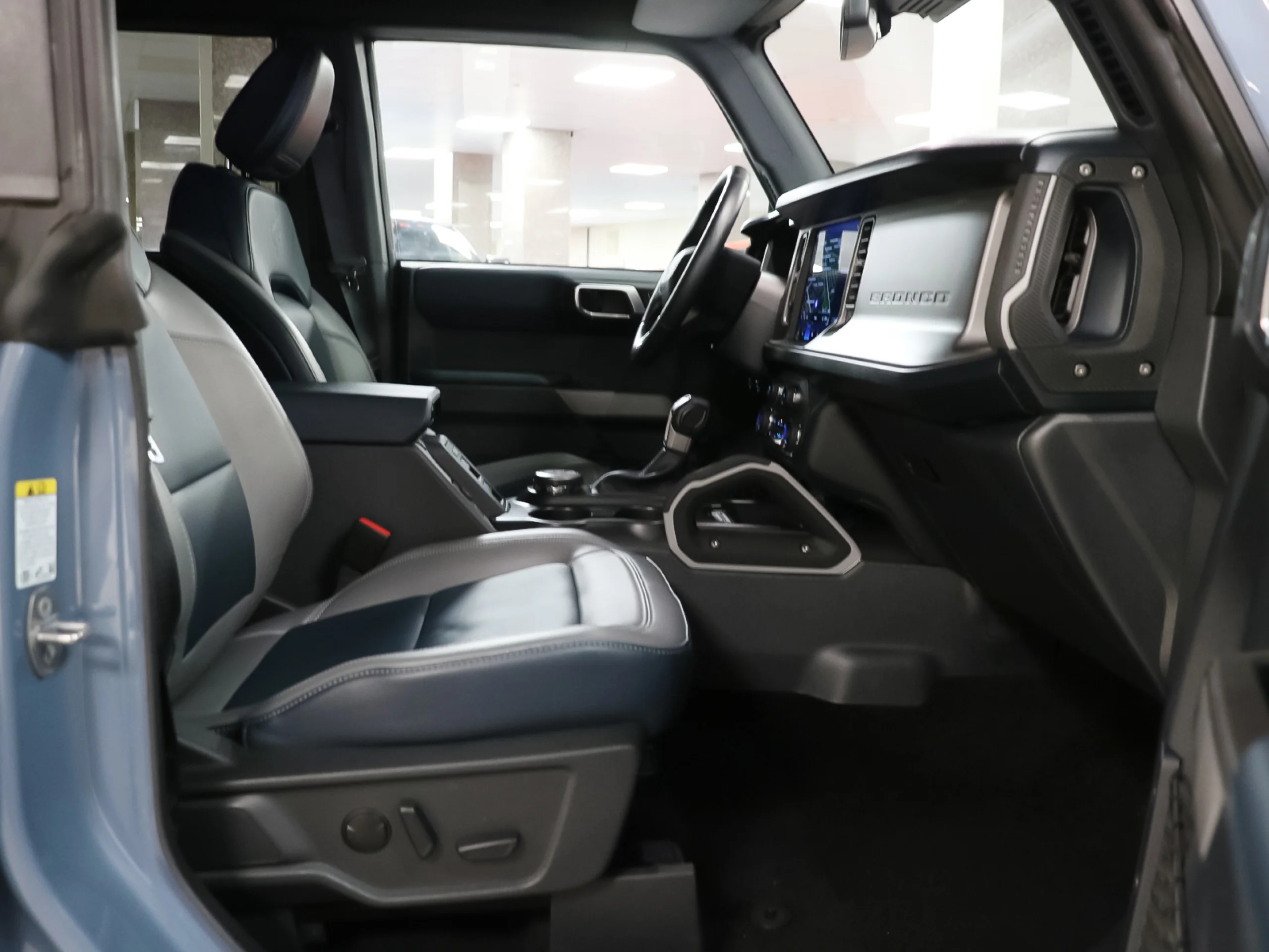 Ford Bronco 2.7 EcoBoost V6 Outer Banks 4x4 In Auto 246 kW (335 CV) - Foto 6