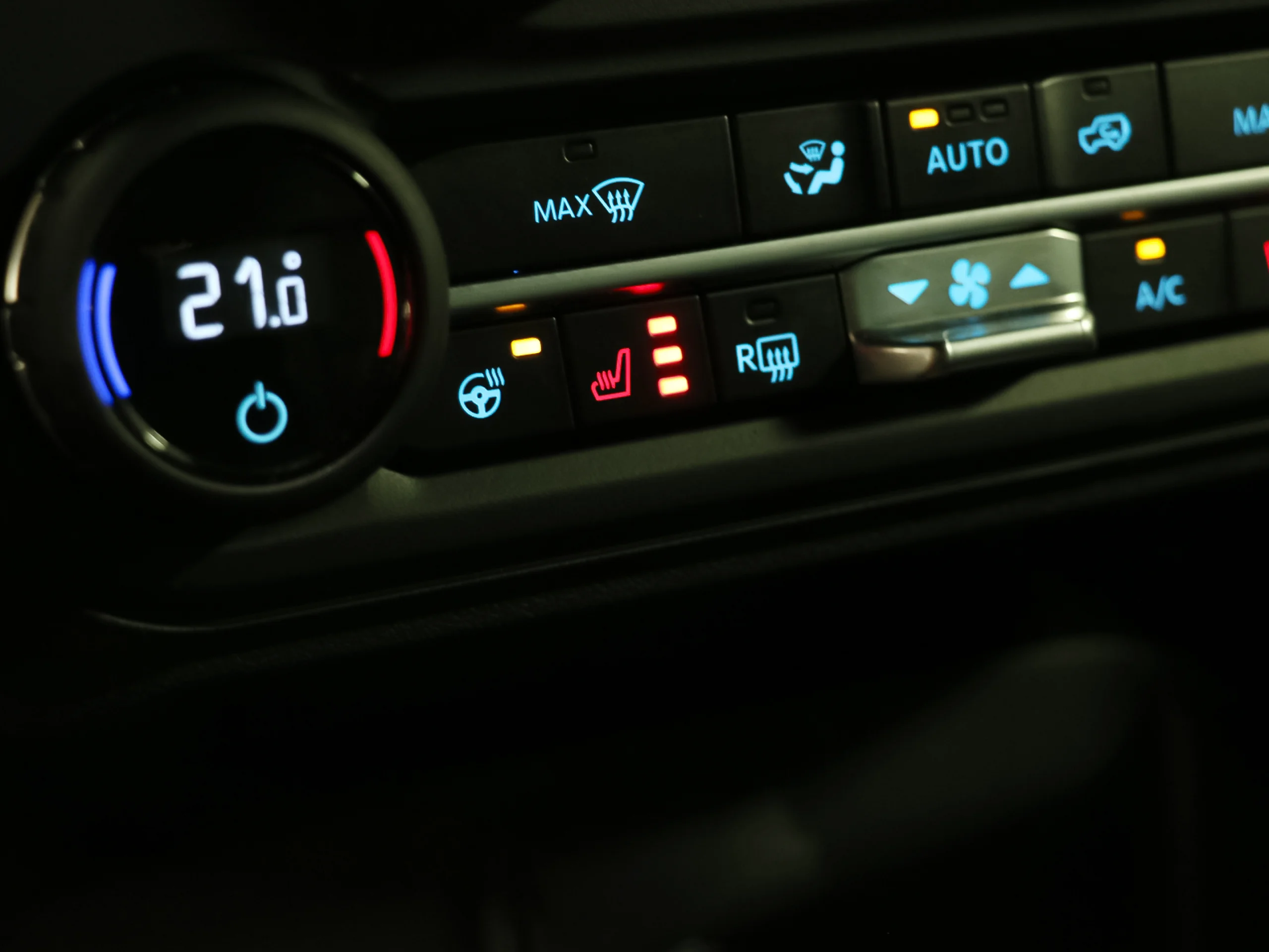 Ford Bronco 2.7 EcoBoost V6 Outer Banks 4x4 In Auto 246 kW (335 CV) - Foto 26