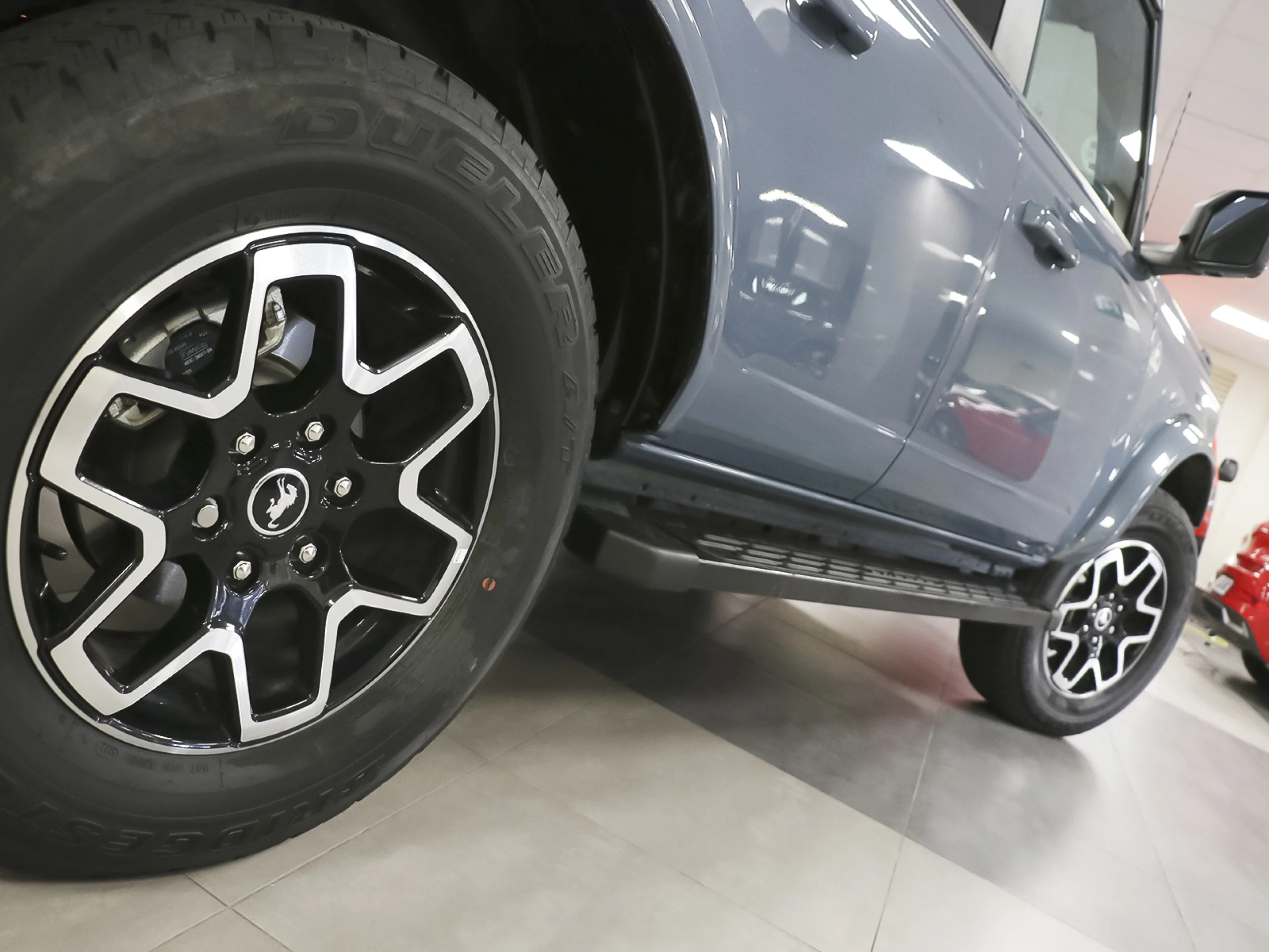 Ford Bronco 2.7 EcoBoost V6 Outer Banks 4x4 In Auto 246 kW (335 CV) - Foto 46