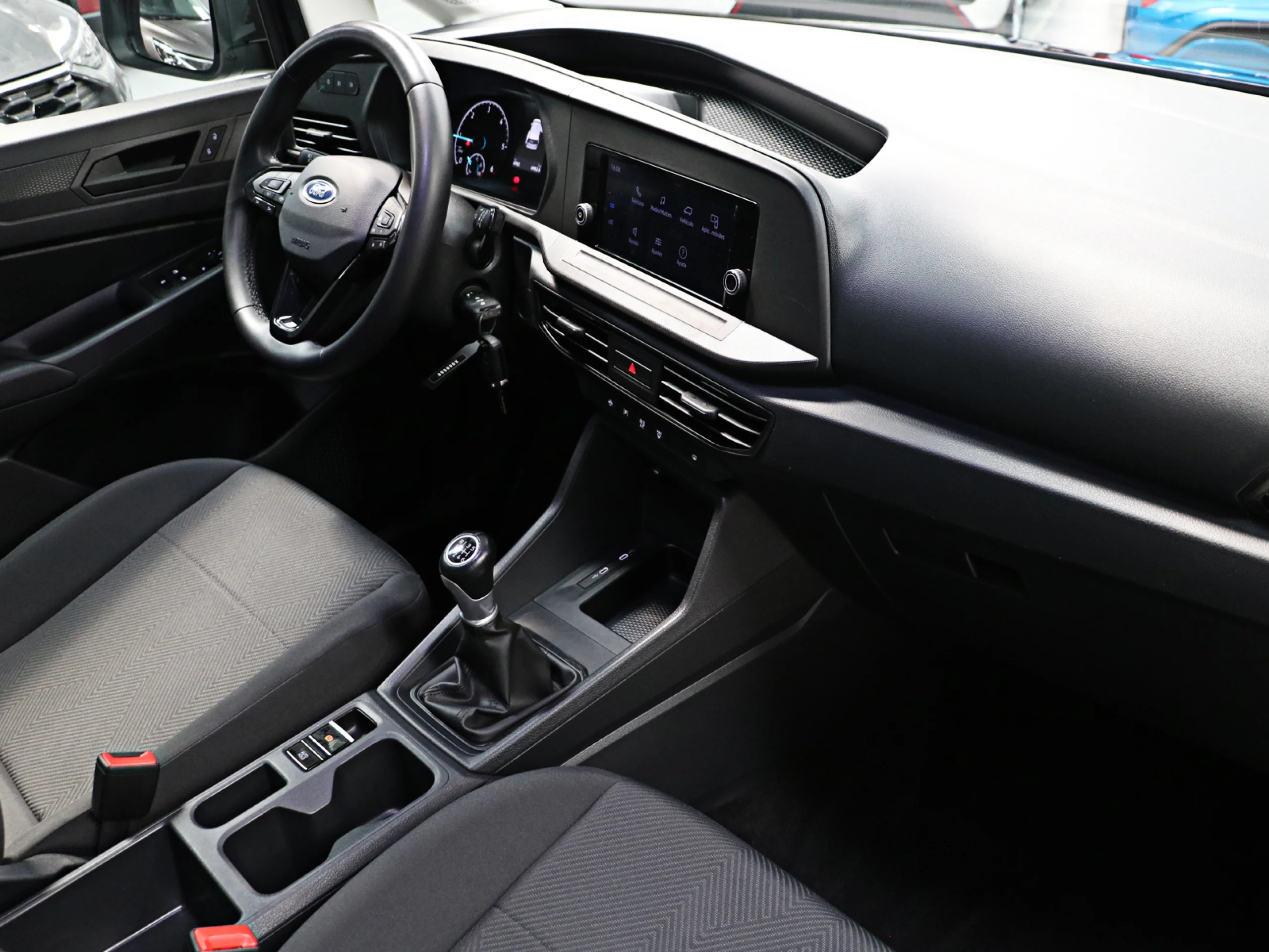 Ford Tourneo Connect 2.0 Ecoblue Trend 90 kW (122 CV) - Foto 5