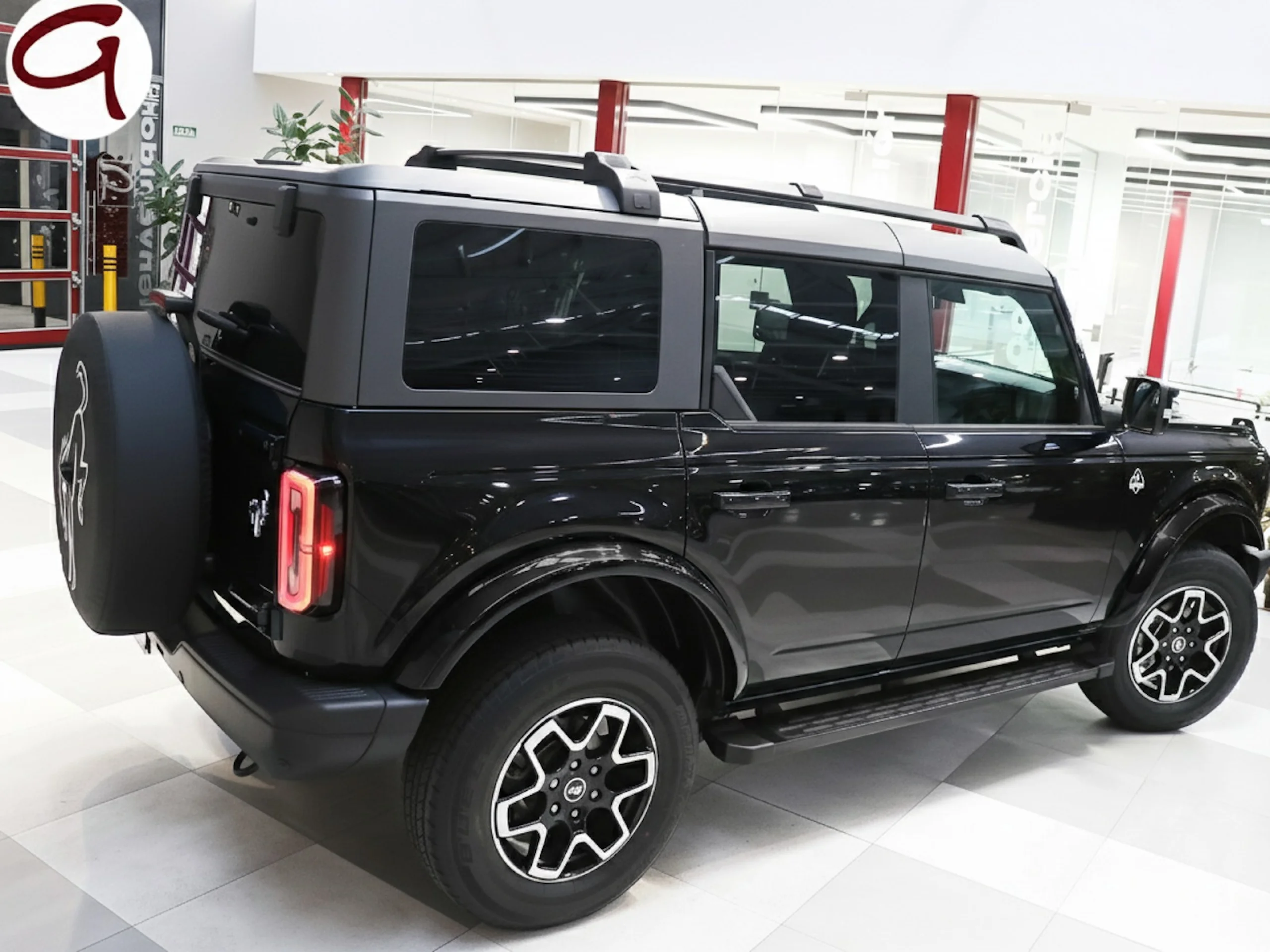 Ford Bronco 2.7 EcoBoost V6 Outer Banks 4x4 In Auto 246 kW (335 CV) - Foto 3