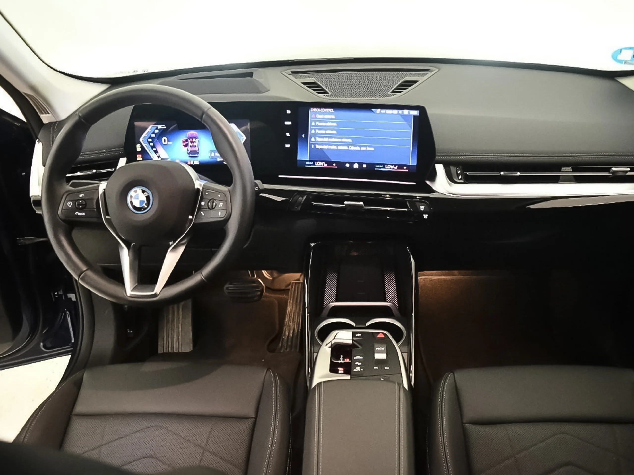 BMW X1 xDrive30e 240 kW (326 CV) - Foto 4