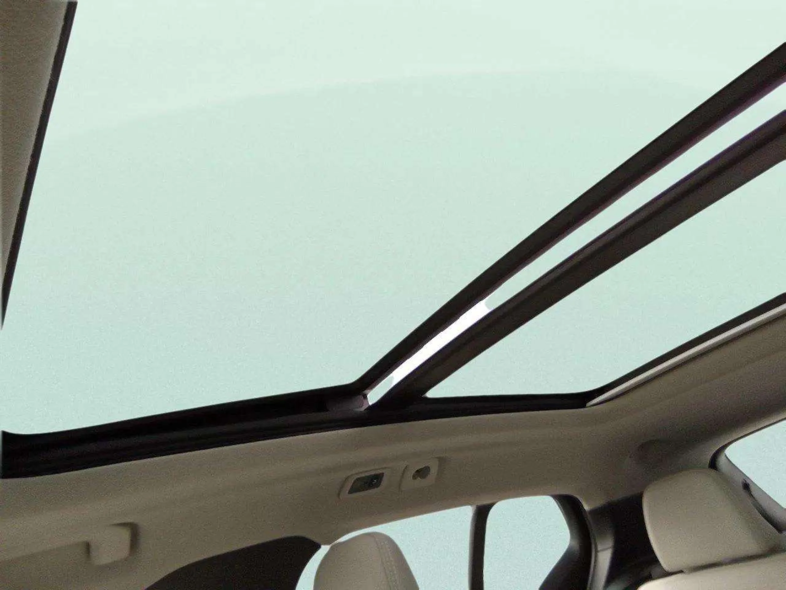 Volvo XC40 T5 Recharge Ultimate Bright Auto 193 kW (262 CV) - Foto 6