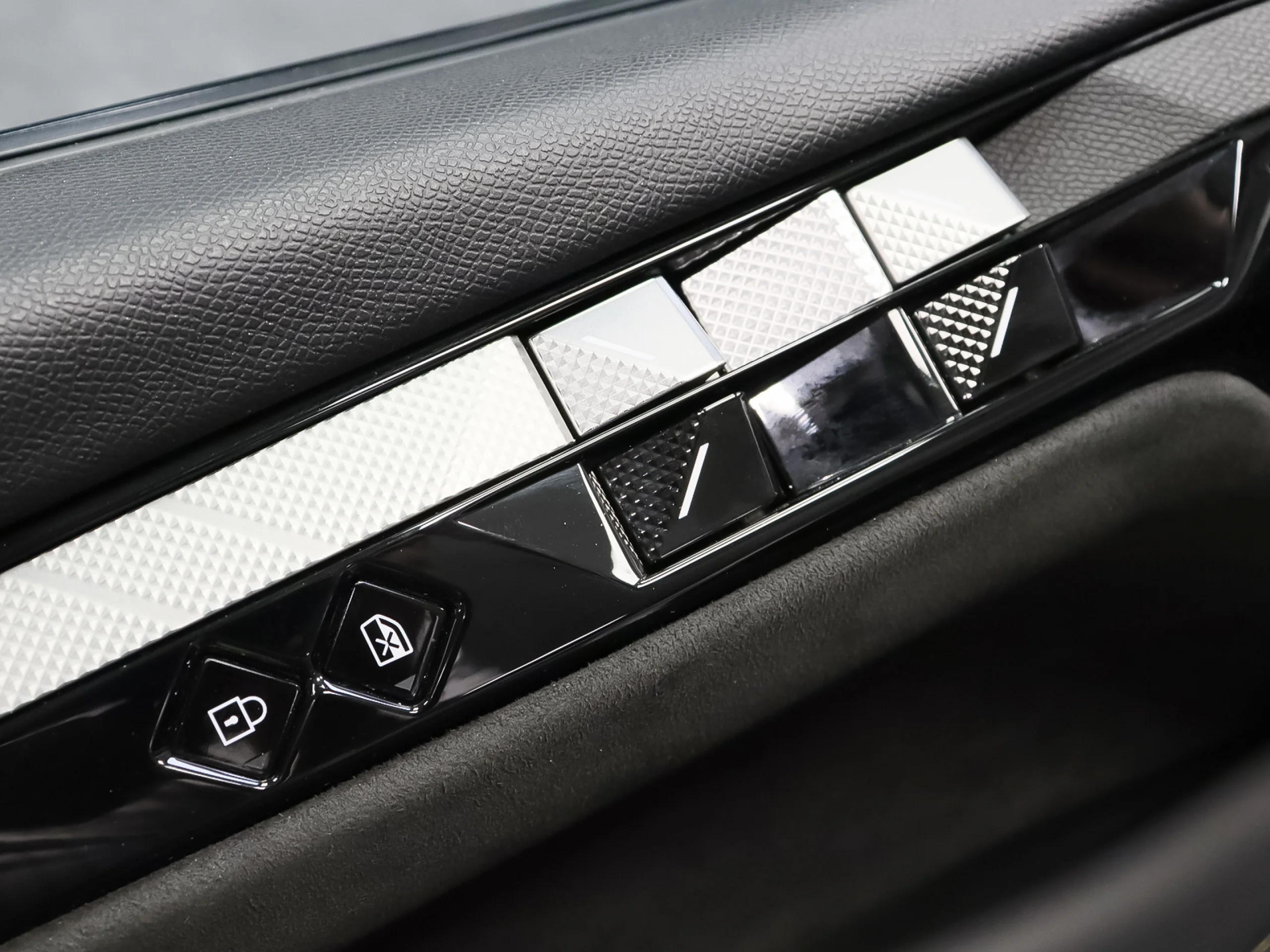 DS Ds4 E-Tense 225 Performance Line 165 kW (225 CV) - Foto 10