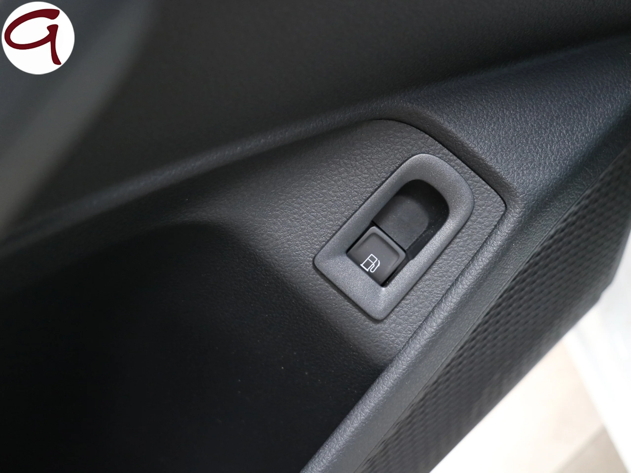 Ford Transit Connect Furgon 1.5 EcoBoost PHEV Trend L2 AT 110 kW (150 CV) - Foto 10