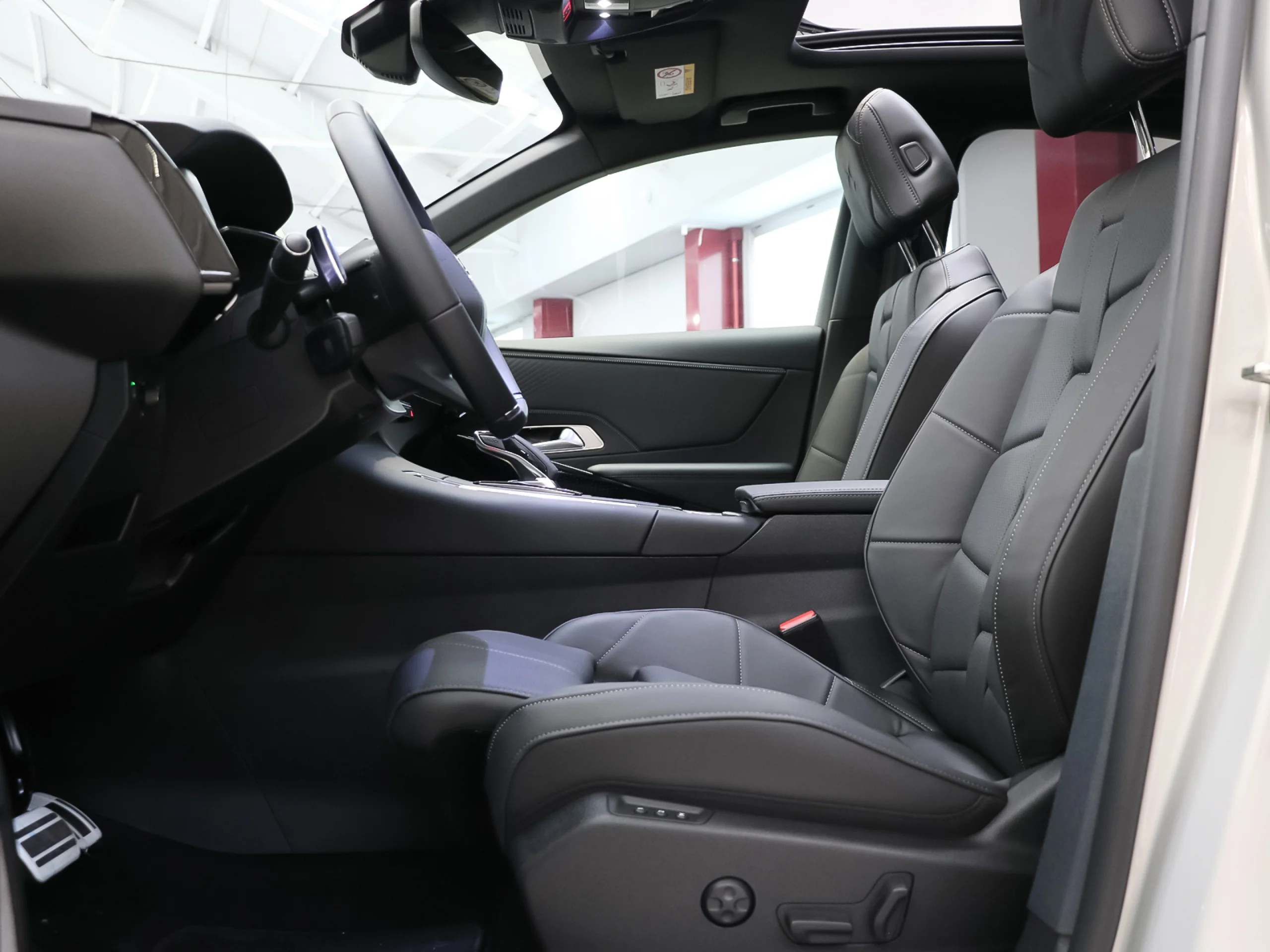 DS DS7 BlueHDi 130 Etoile AT 96 kW (130 CV) - Foto 7