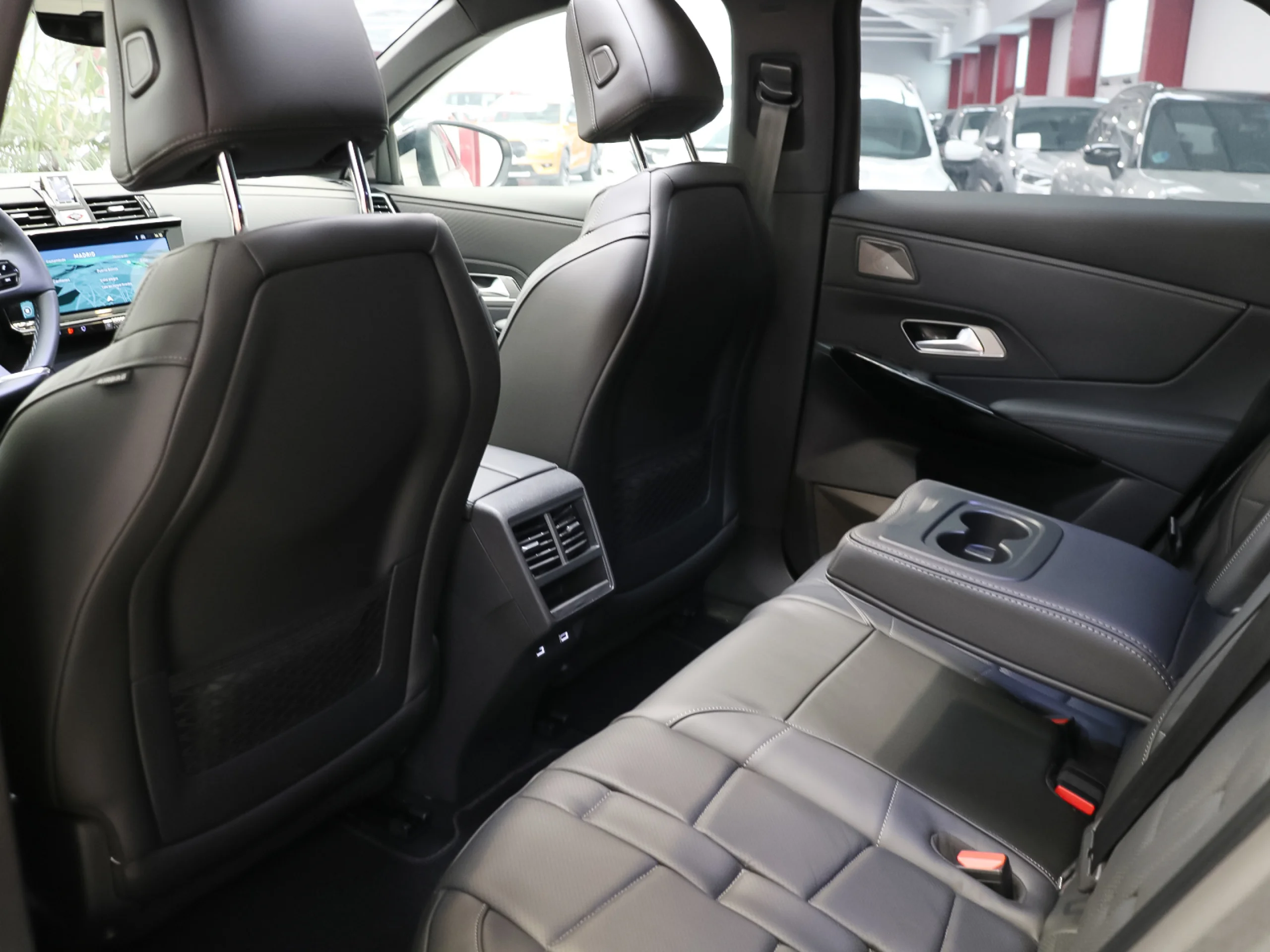 DS DS7 BlueHDi 130 Etoile AT 96 kW (130 CV) - Foto 13