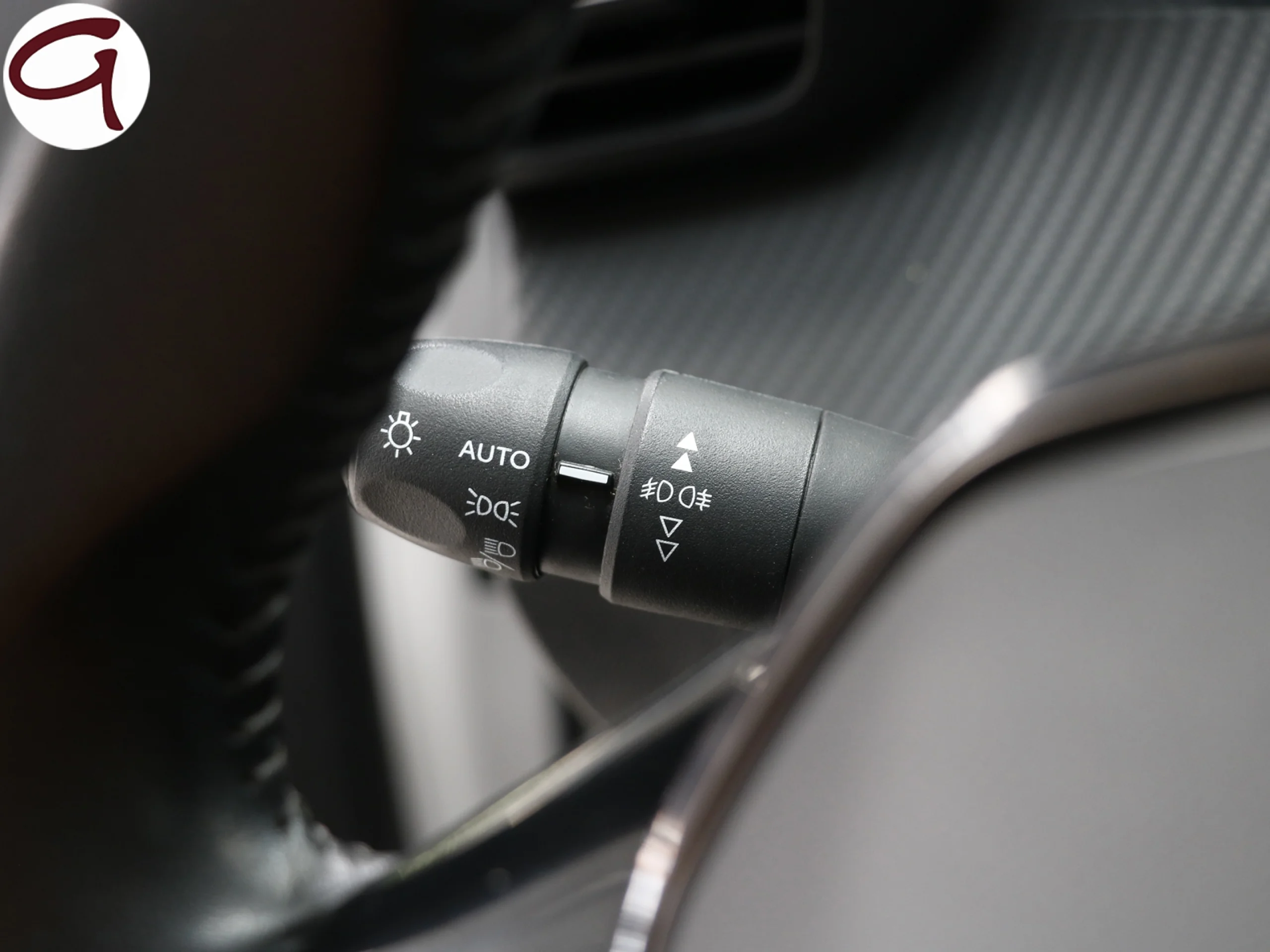 Peugeot 2008 BlueHDi 110 S&S Active Pack 81 kW (110 CV) - Foto 14