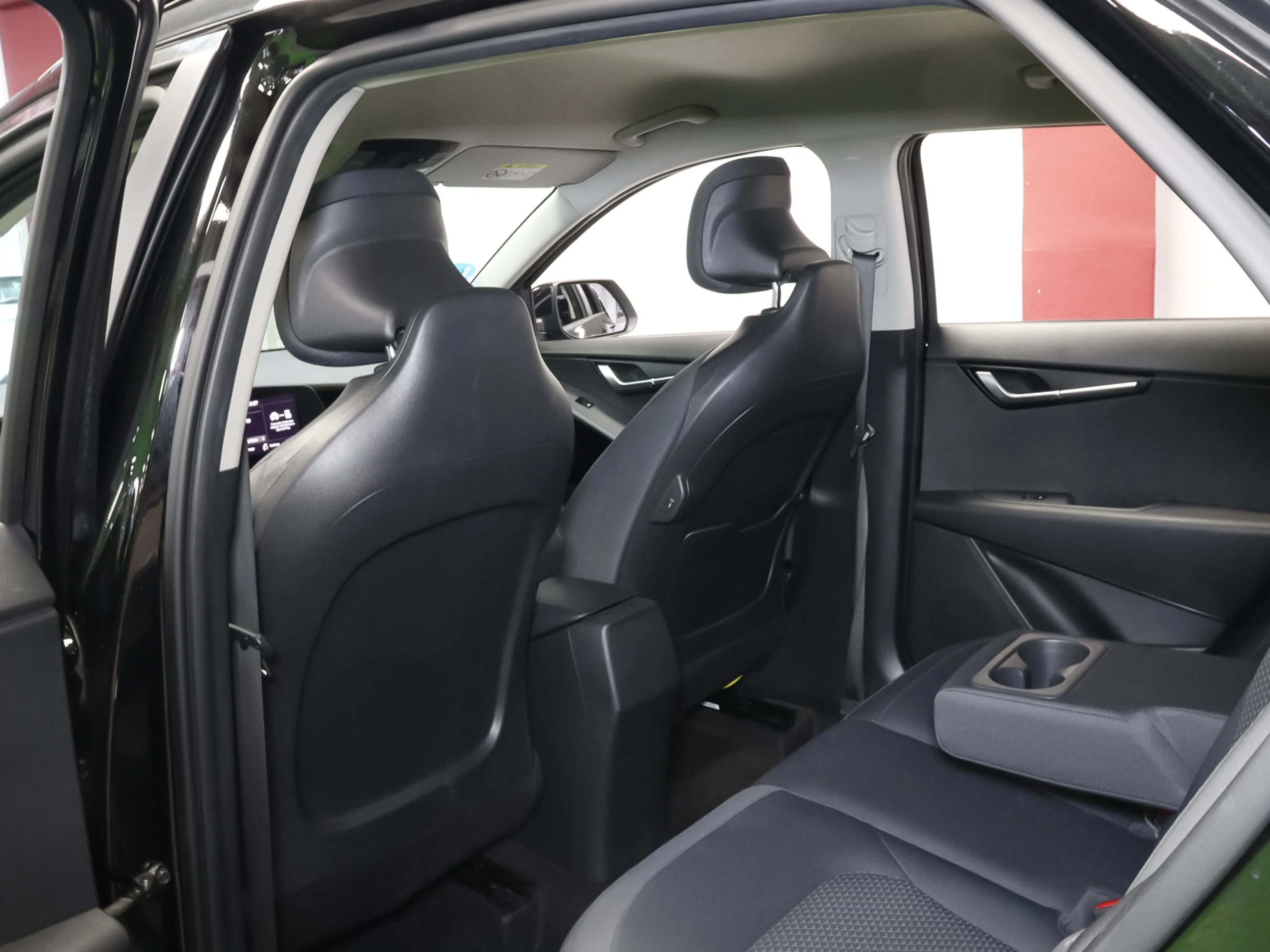 Kia Niro 1.6 GDi PHEV Híbrido Concept 104 kW (141 CV) - Foto 6