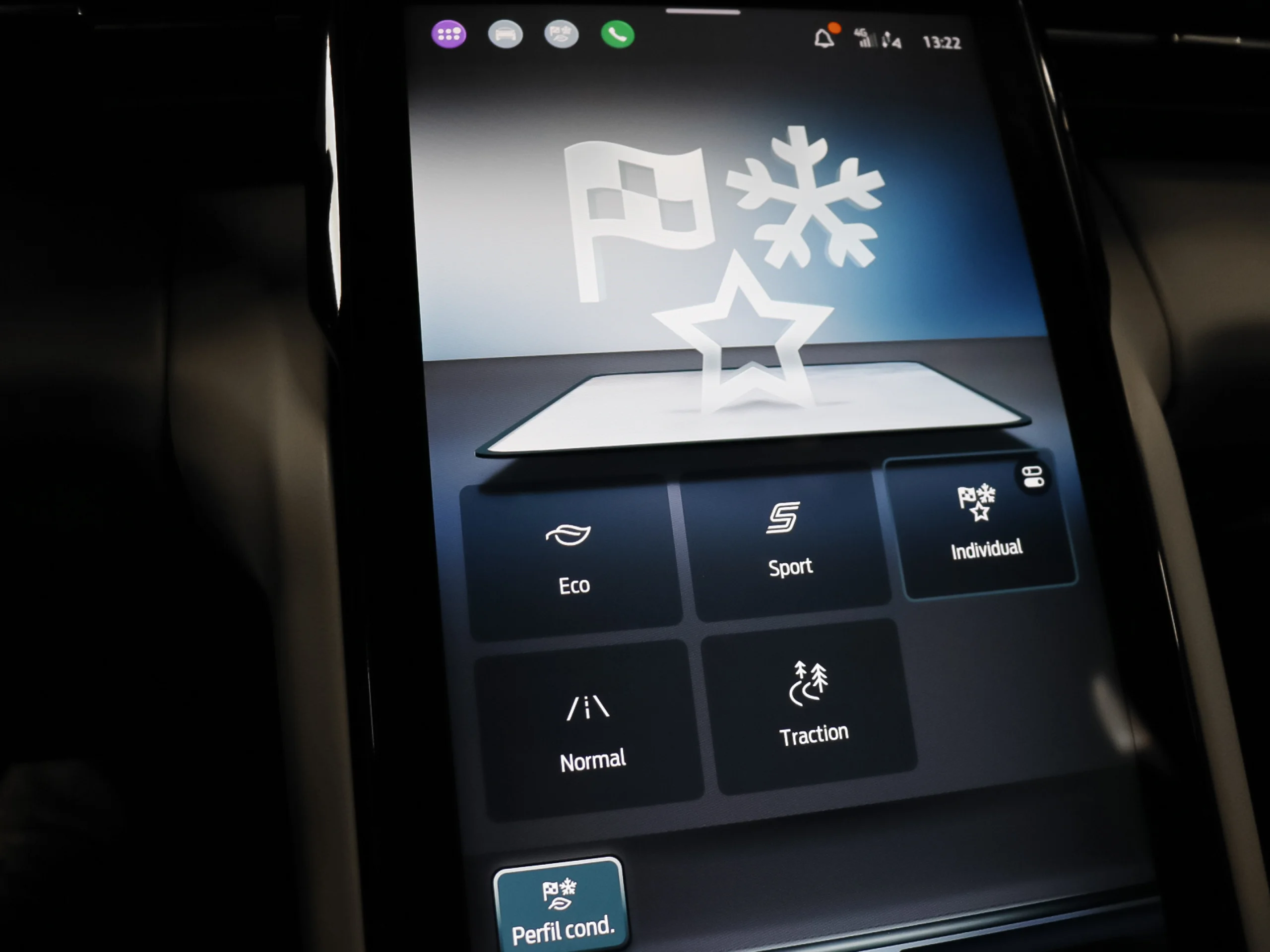 Ford Capri CX740L Premium R. Ext. AWD 77kWh 250 kW (340 CV) - Foto 22