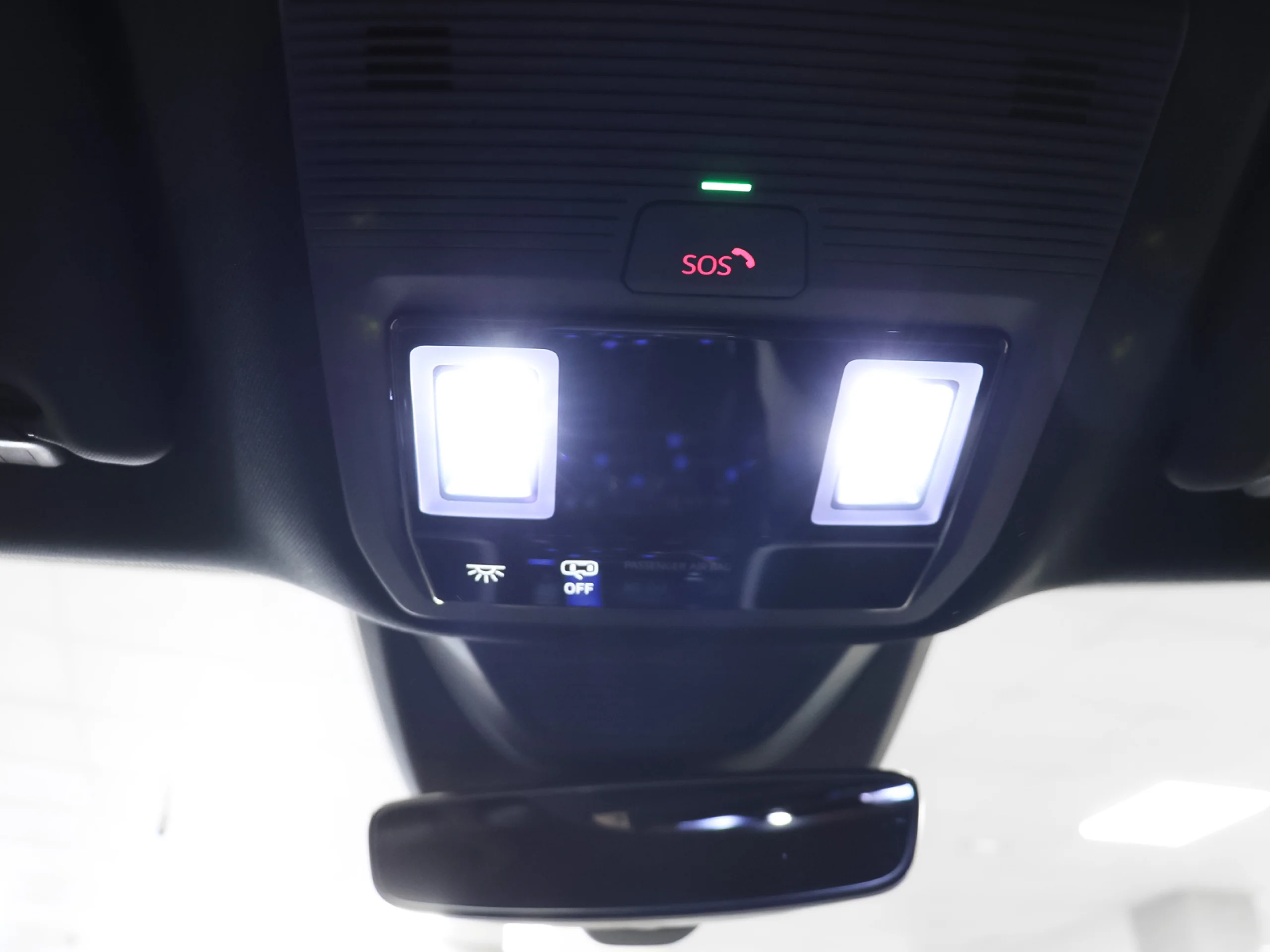 Ford Capri CX740L Premium R. Ext. AWD 77kWh 250 kW (340 CV) - Foto 34