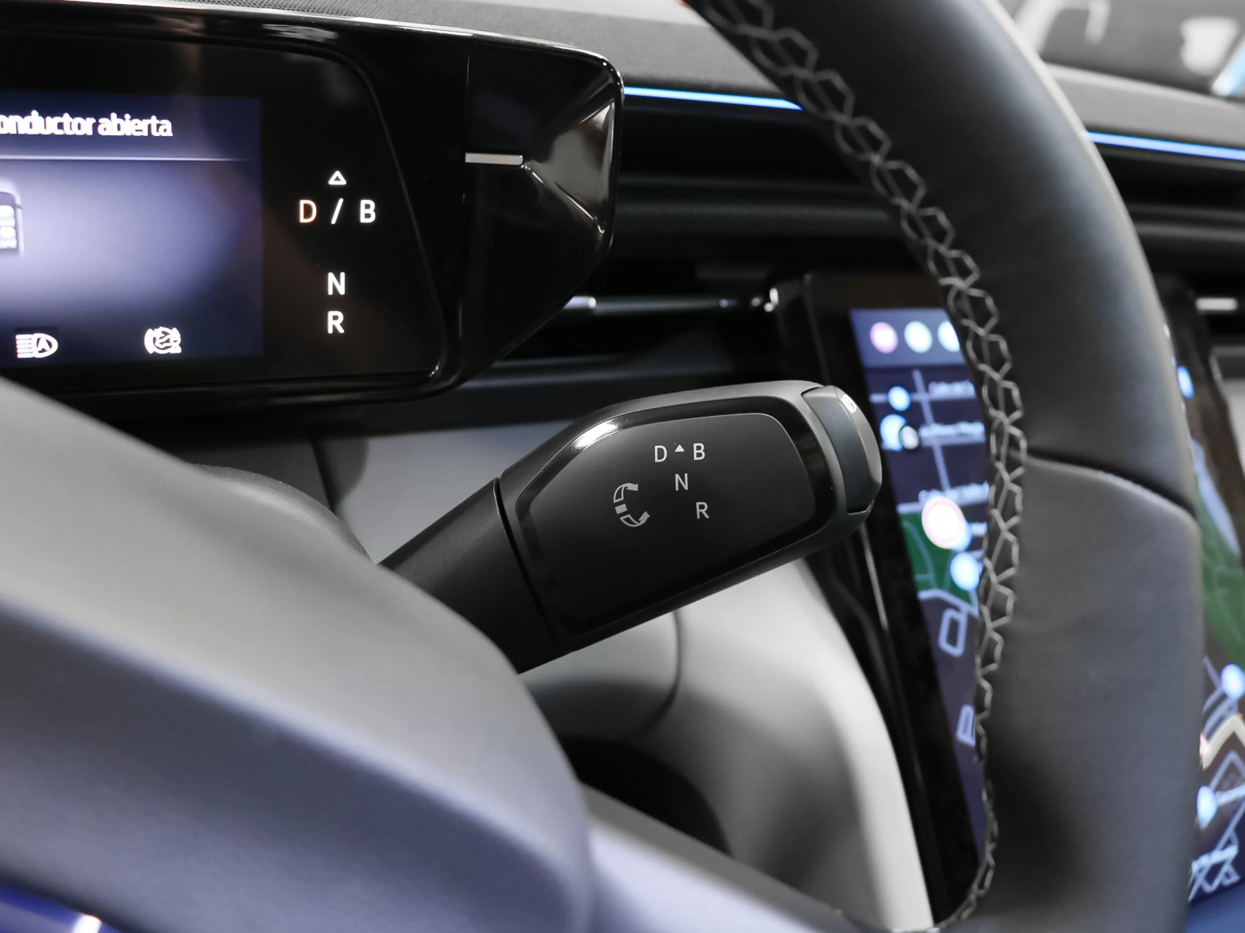 Ford Capri CX740L Premium R. Ext. AWD 77kWh 250 kW (340 CV) - Foto 41