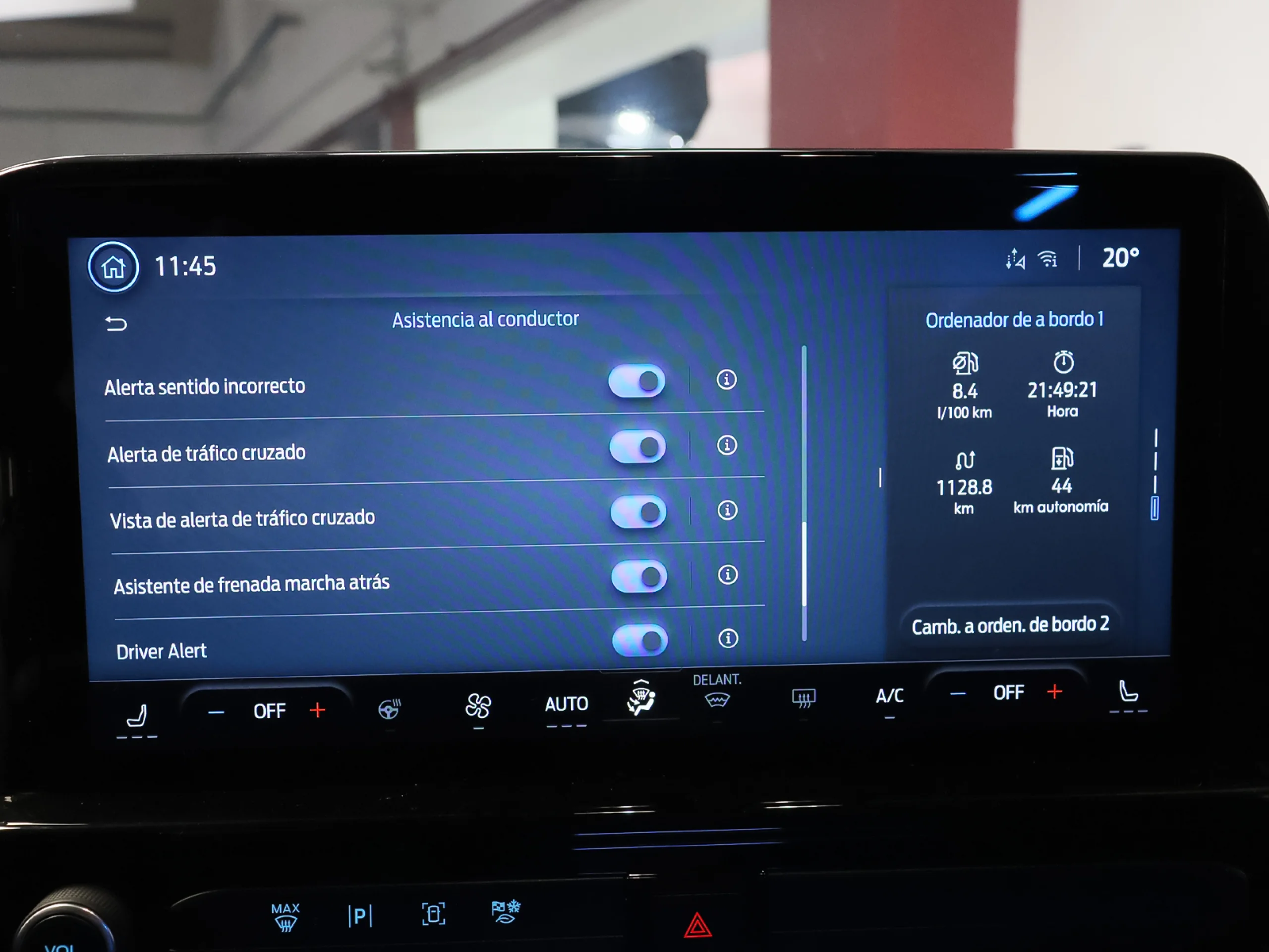Ford Transit Custom 2.0 Ecoblue 320 L1 Nugget Titanium AT 125 kW (170 CV) - Foto 11