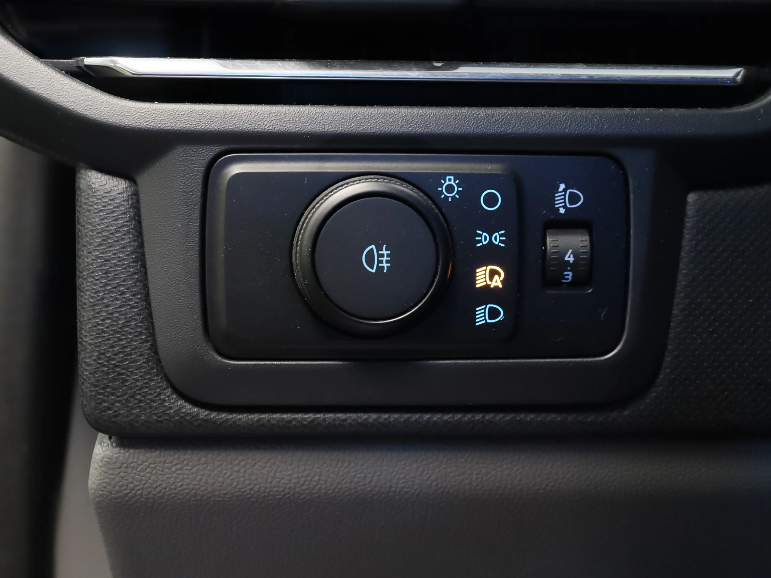 Ford Transit Custom 2.0 Ecoblue 320 L1 Nugget Titanium AT 125 kW (170 CV) - Foto 24