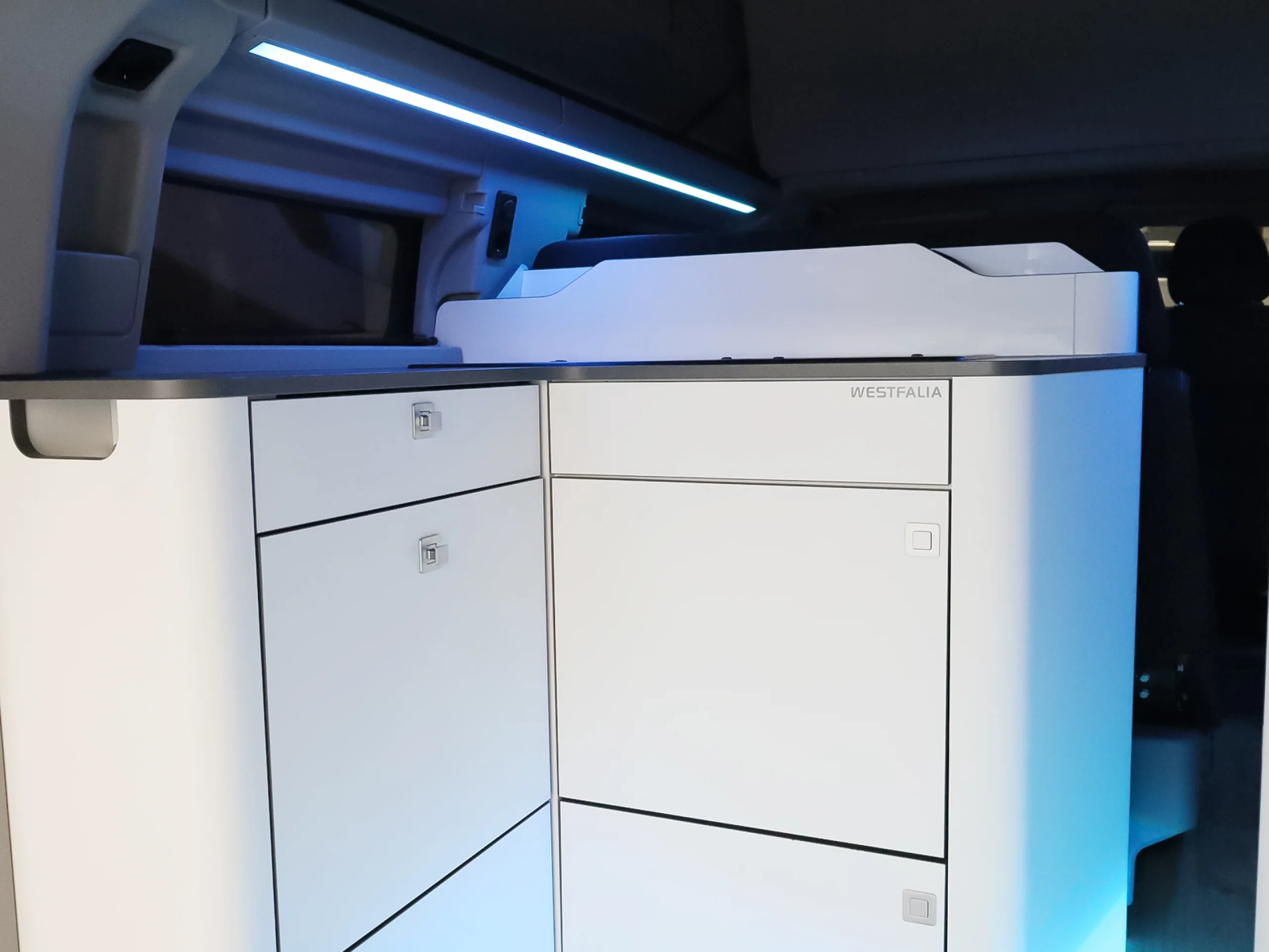 Ford Transit Custom 2.0 Ecoblue 320 L1 Nugget Titanium AT 125 kW (170 CV) - Foto 50