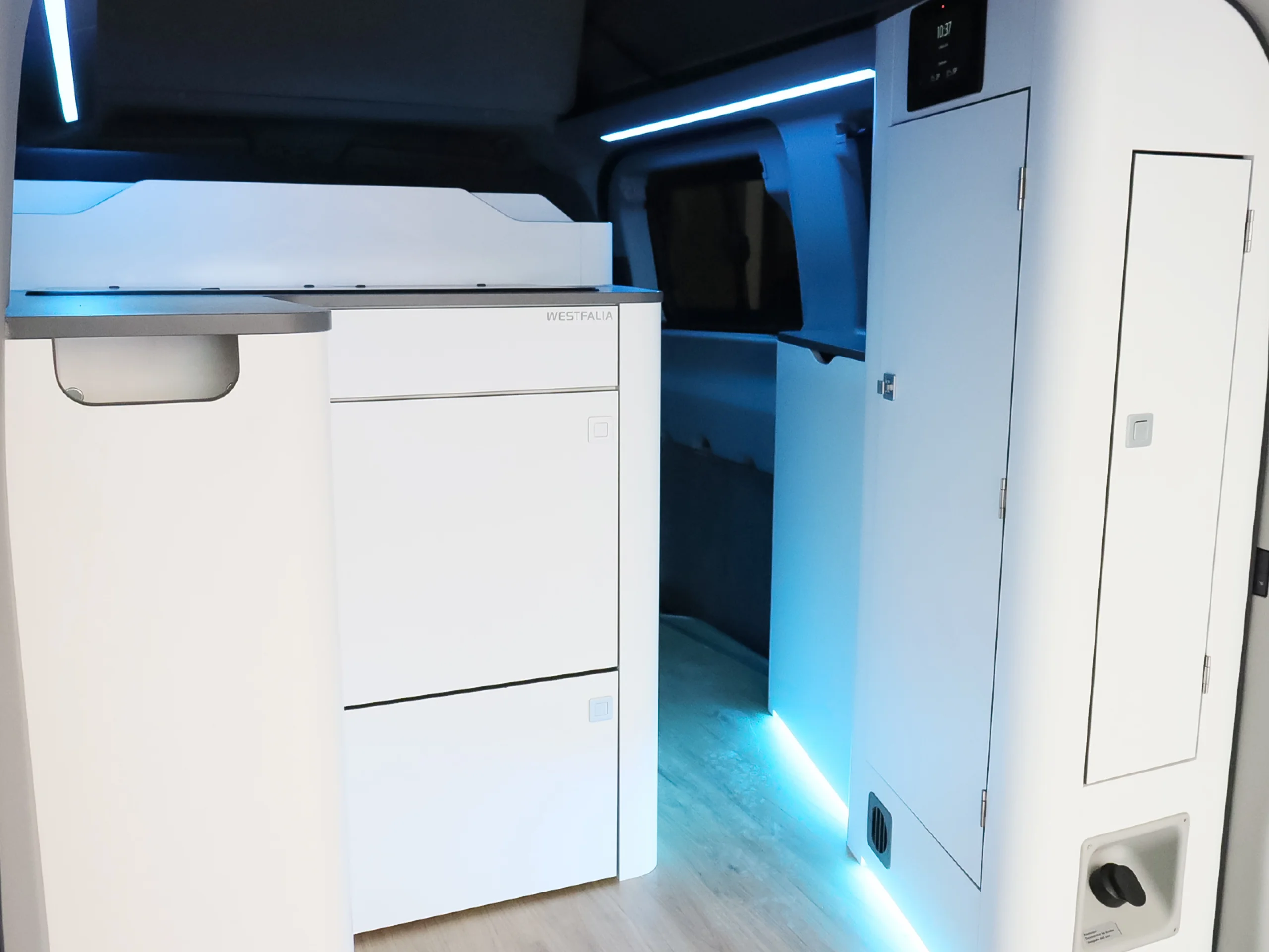 Ford Transit Custom 2.0 Ecoblue 320 L1 Nugget Titanium AT 125 kW (170 CV) - Foto 51