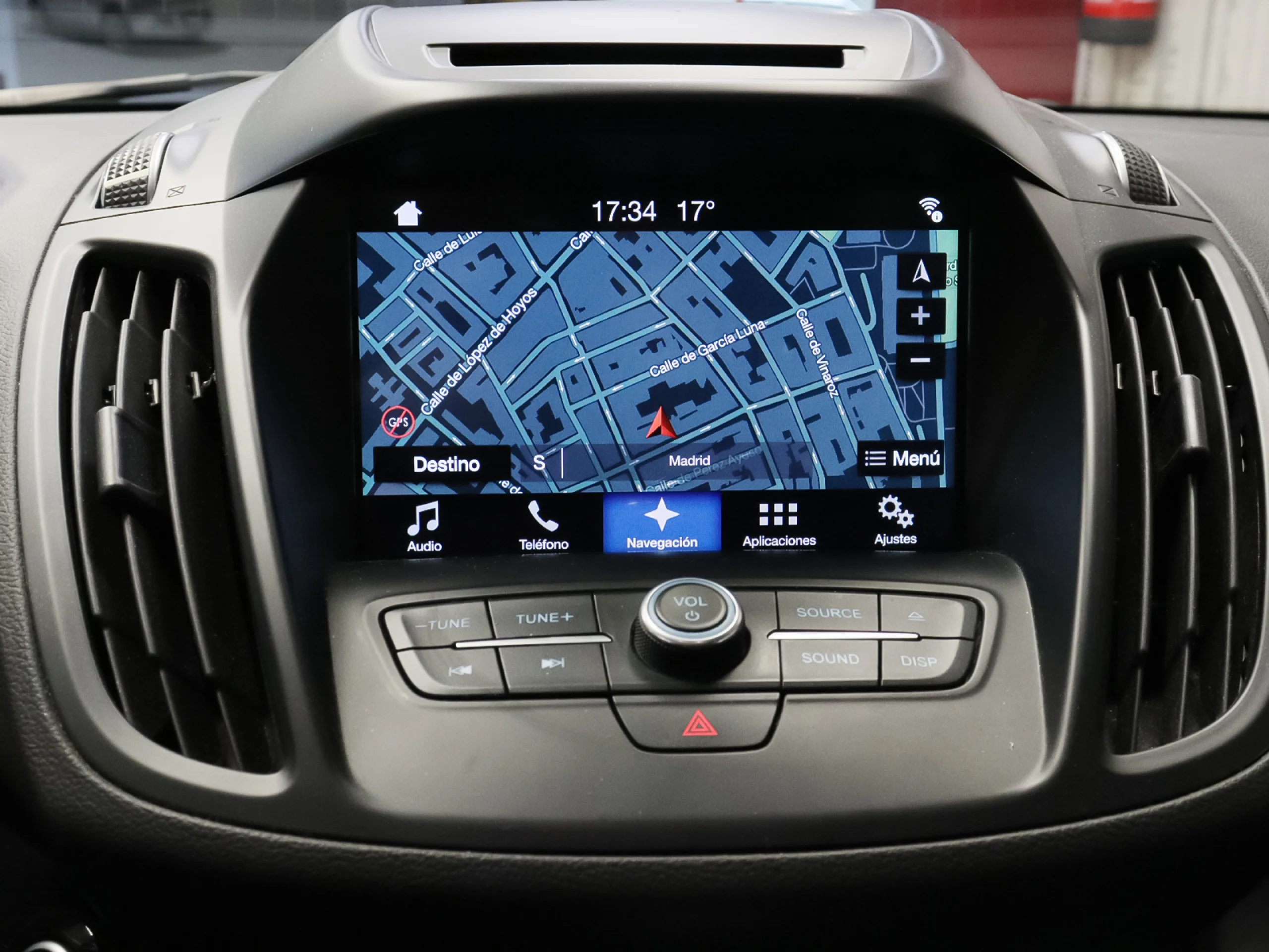 Ford Kuga 2.0 TDCI ST-Line 4x4 Powershift 110 kW (150 CV) - Foto 16