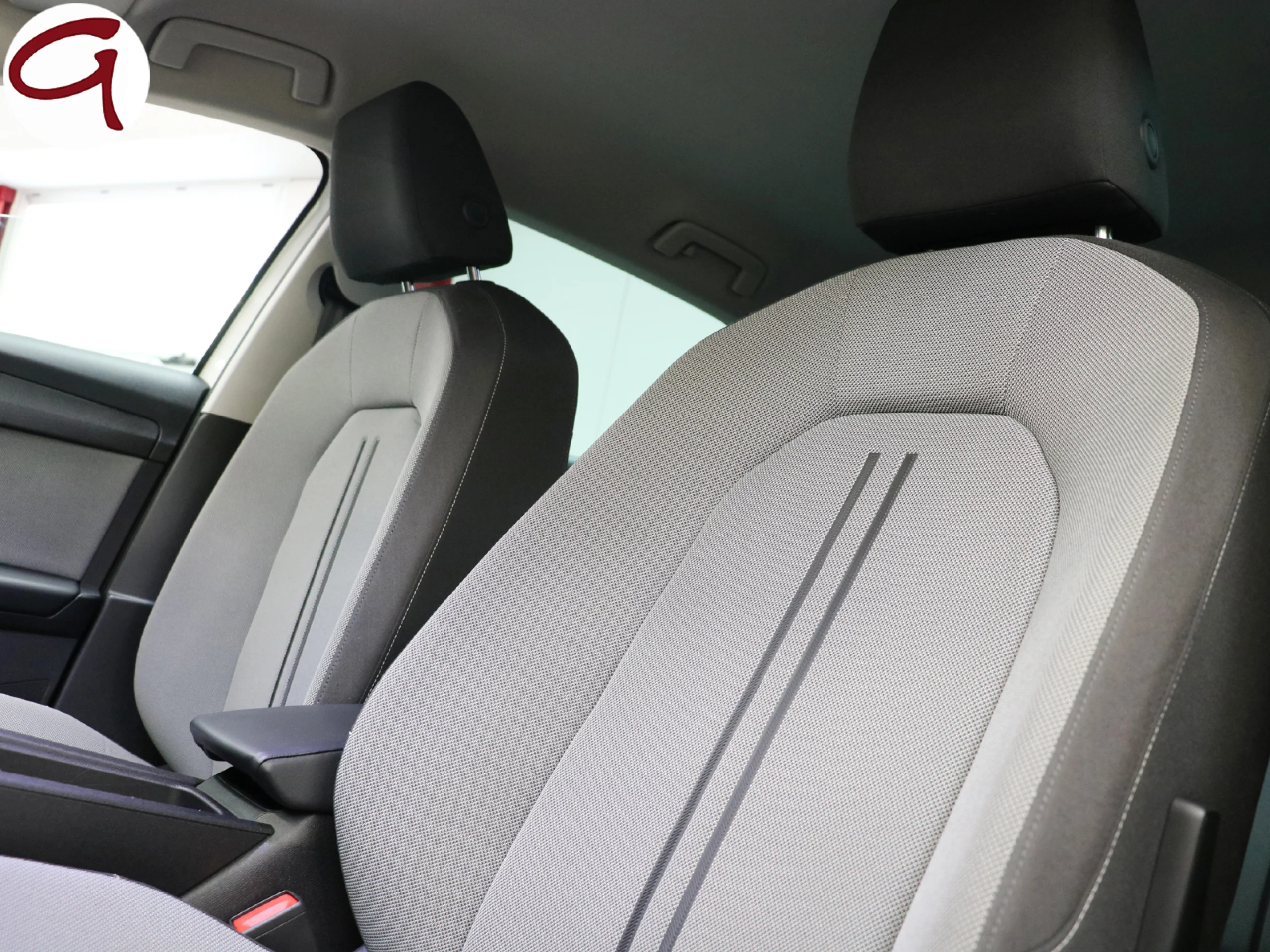 SEAT León 2.0 TDI S&S Style Go 85 kW (115 CV) - Foto 8