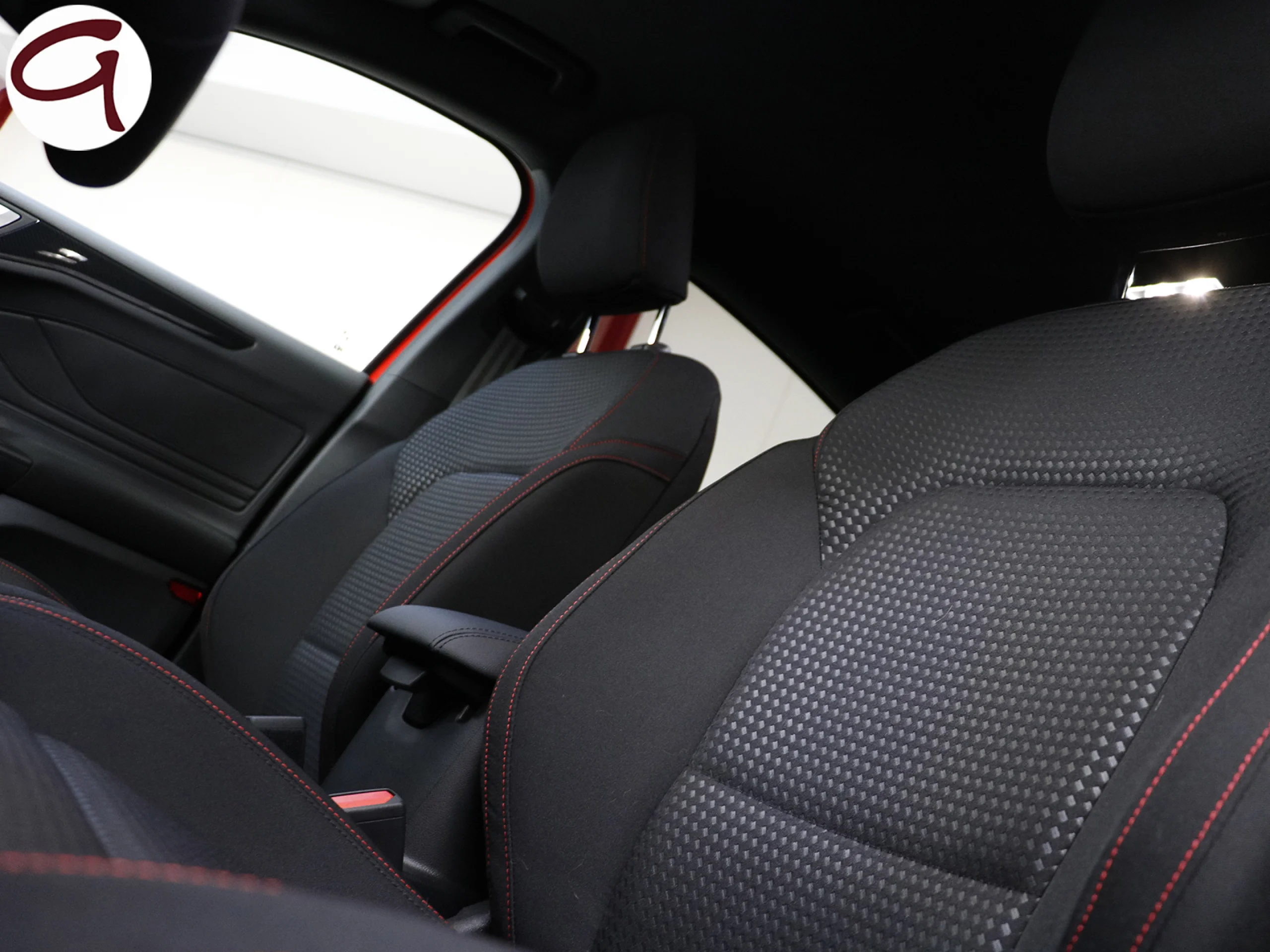 Ford Focus 1.0 Ecoboost MHEV ST-Line X 92 kW (125 CV) - Foto 6