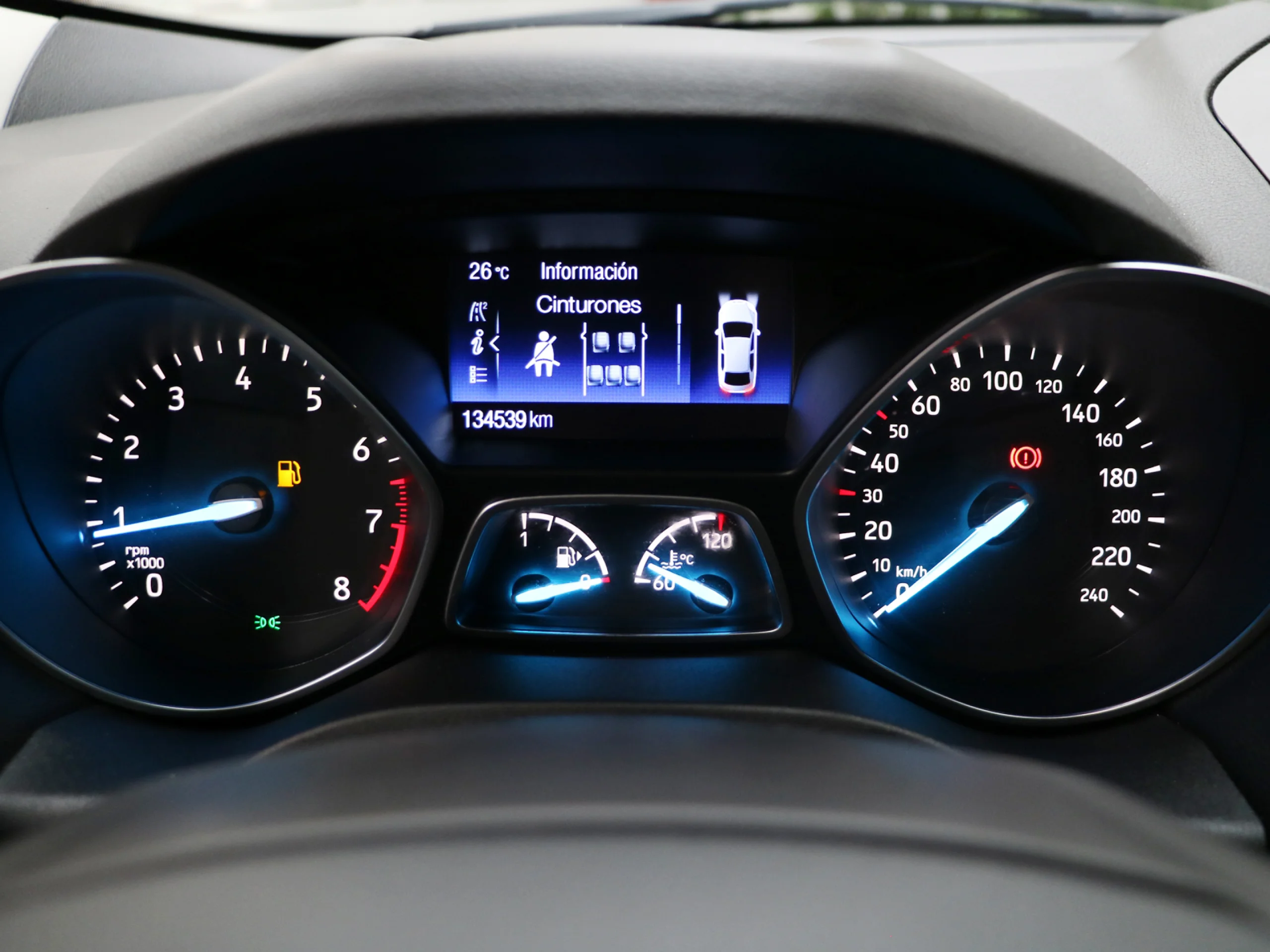 Ford Kuga 1.5 EcoBoost S&S Trend 4x2 88 kW (120 CV) - Foto 27