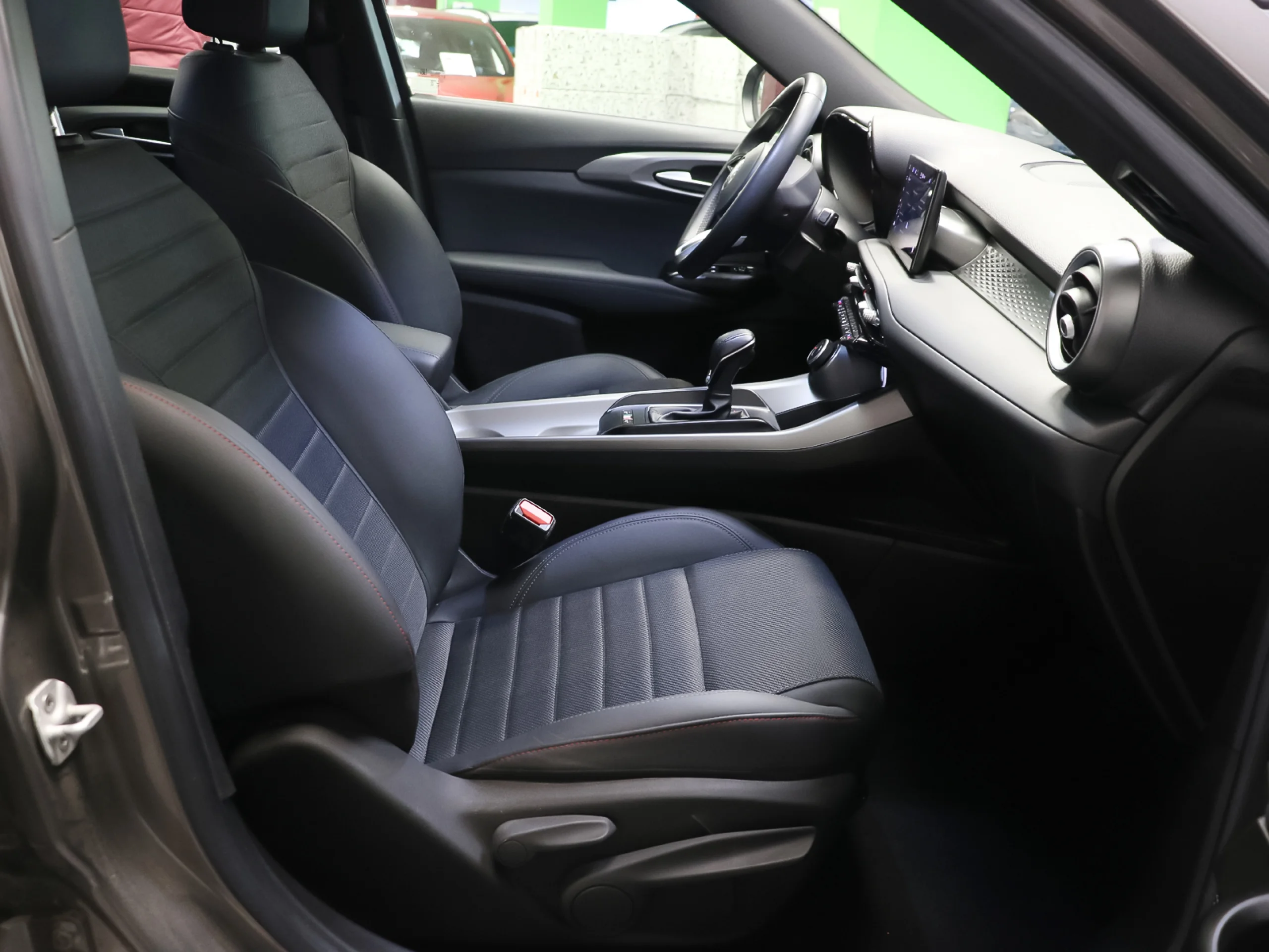 Alfa Romeo Tonale 1.6 DS Sprint FWD Auto 96 kW (130 CV) - Foto 6