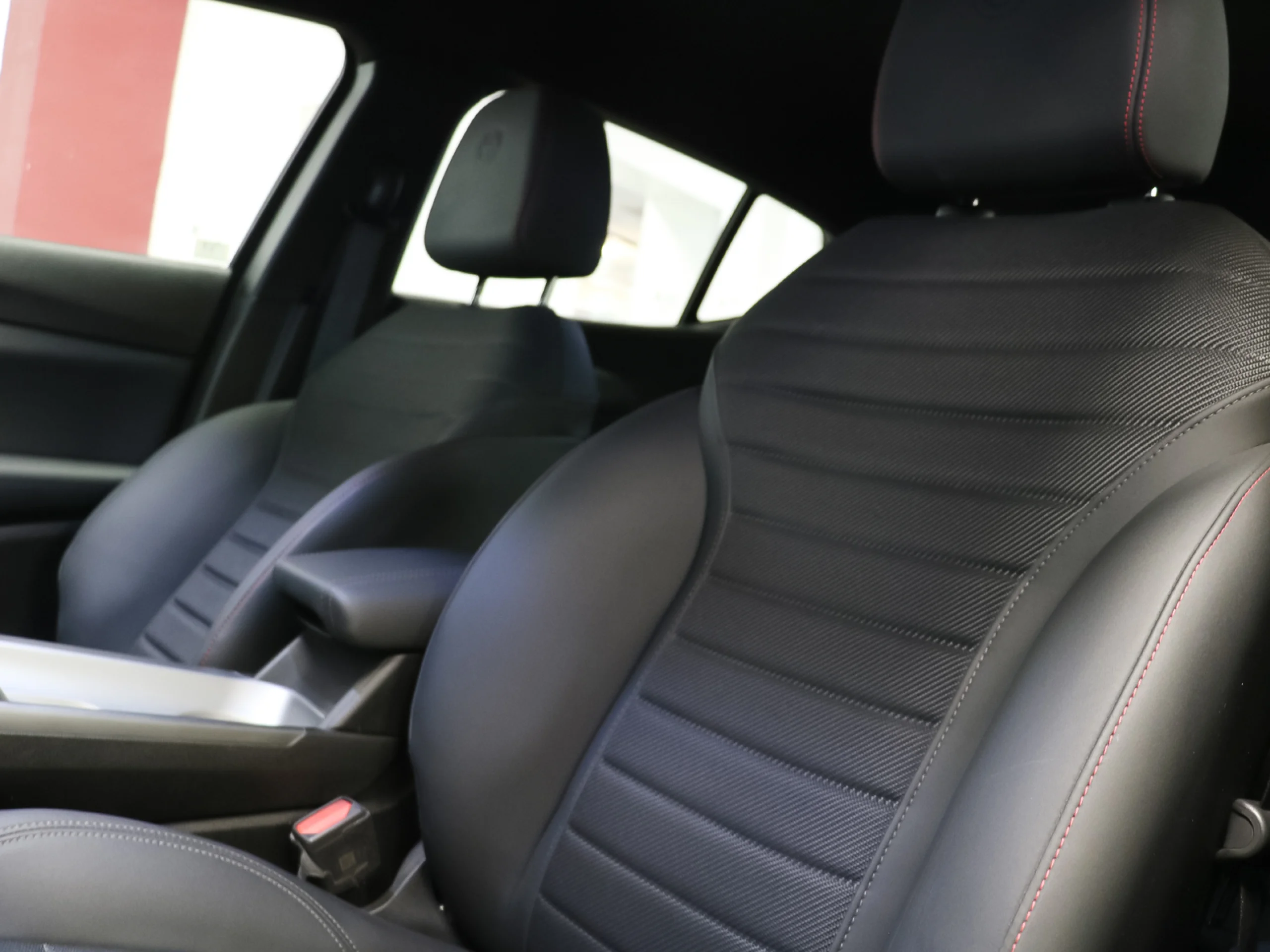 Alfa Romeo Tonale 1.6 DS Sprint FWD Auto 96 kW (130 CV) - Foto 9