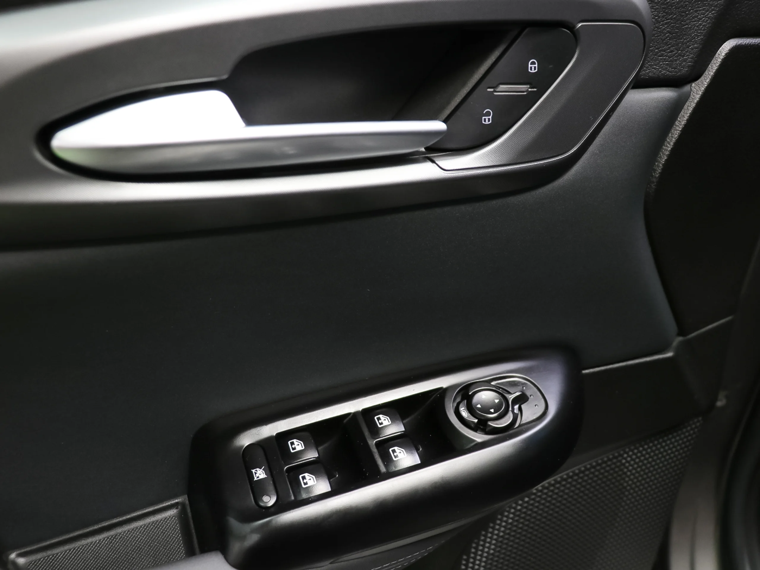 Alfa Romeo Tonale 1.6 DS Sprint FWD Auto 96 kW (130 CV) - Foto 30