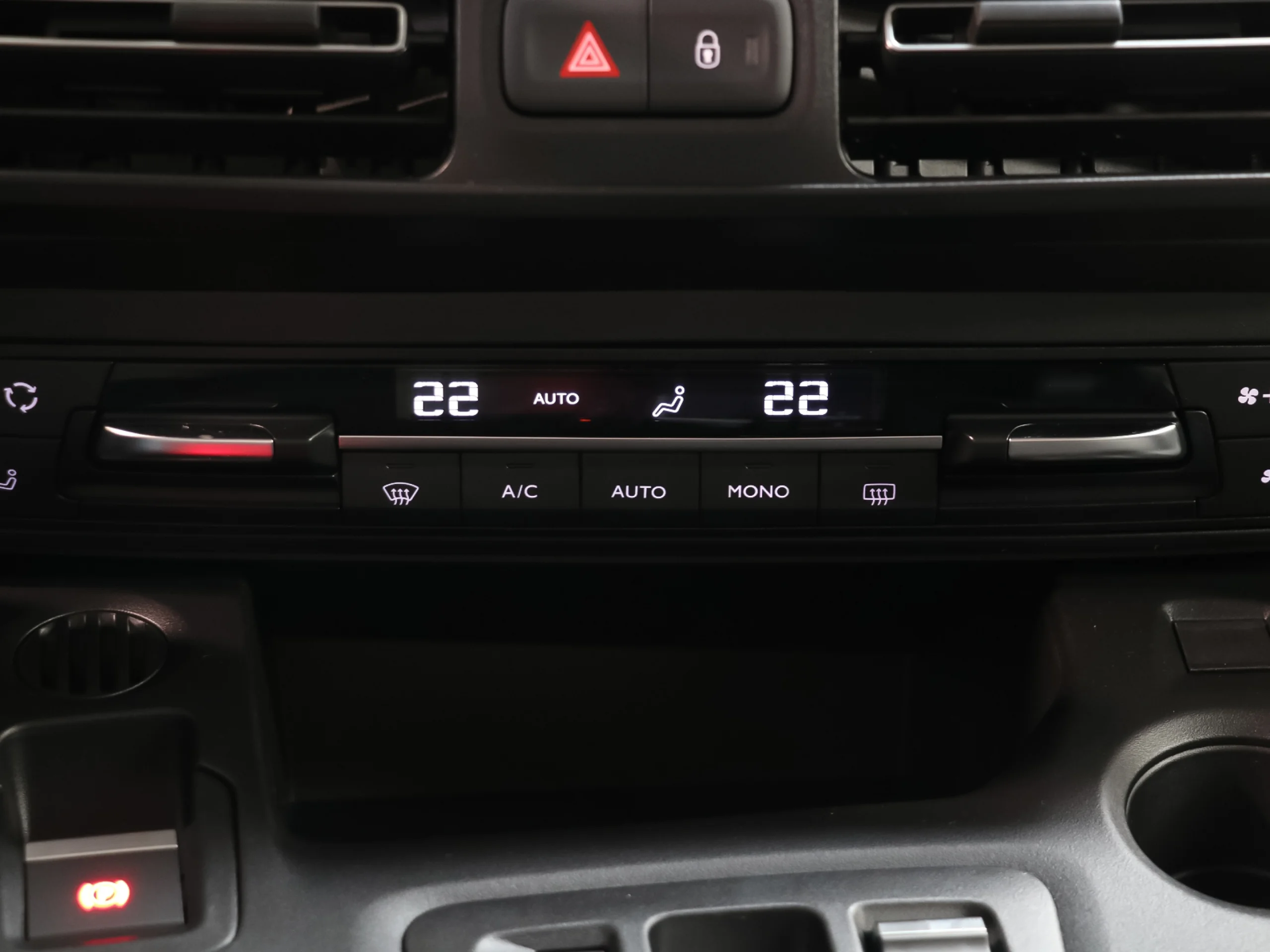 Citroen ë-Berlingo Shine Talla M 50kWh 100 kW (136 CV) - Foto 19