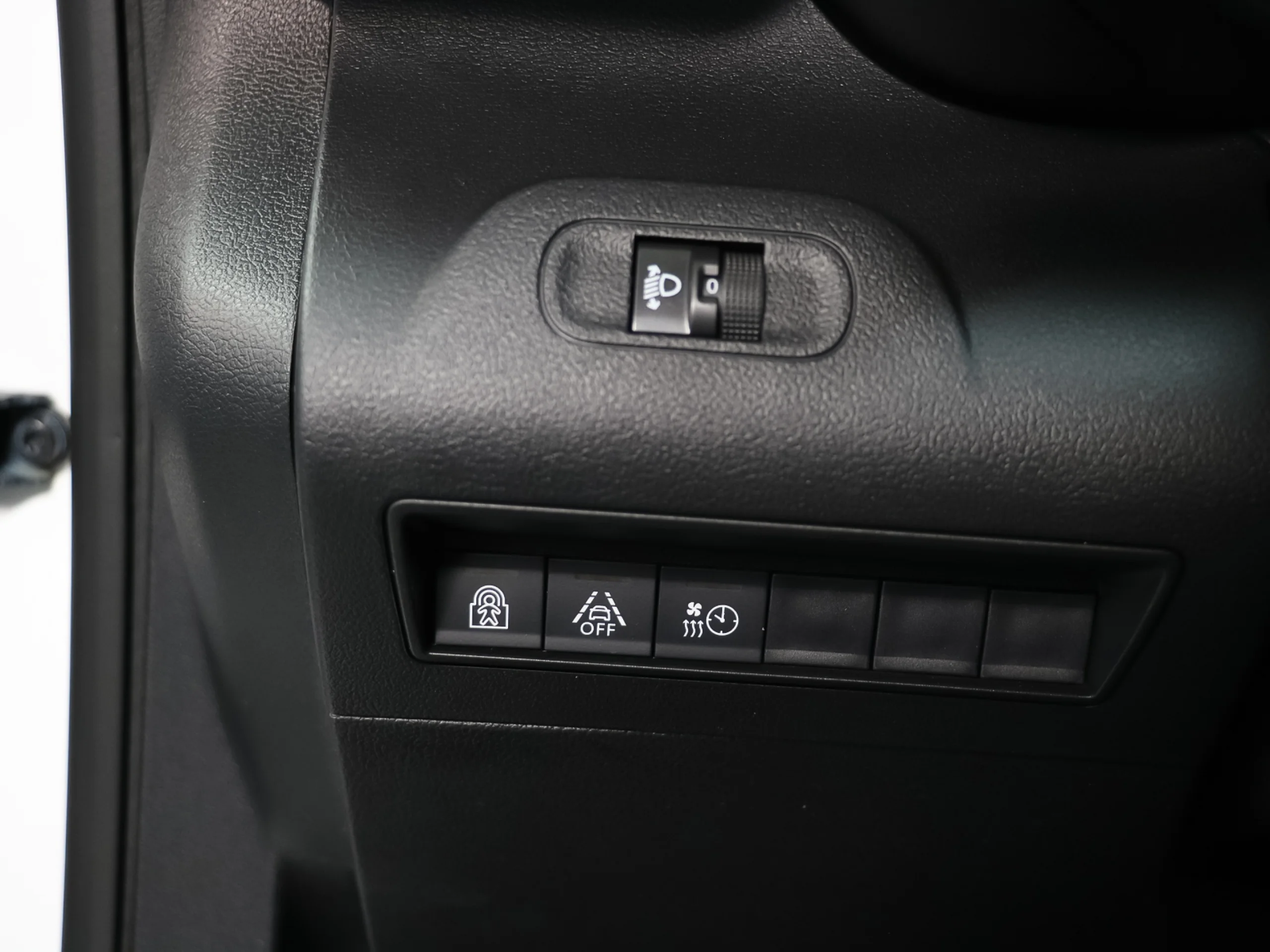 Citroen ë-Berlingo Shine Talla M 50kWh 100 kW (136 CV) - Foto 32