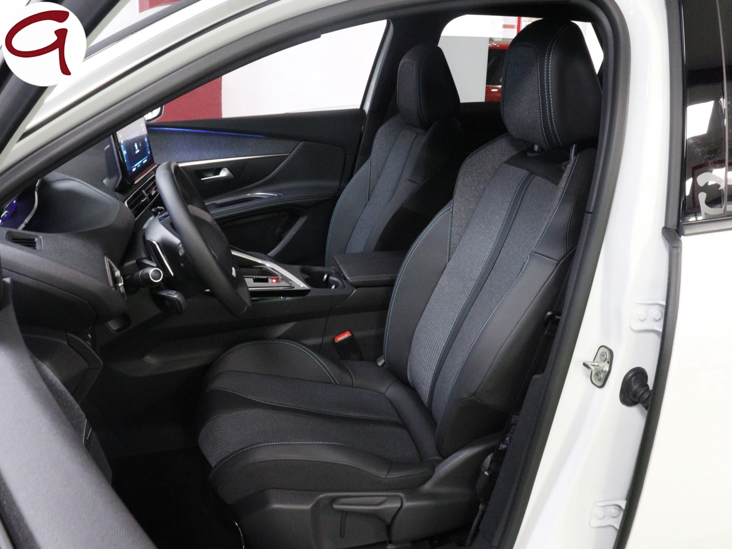 Peugeot 3008 SUV Hybrid 225 Allure Pack e-EAT8 165 kW (225 CV) - Foto 6