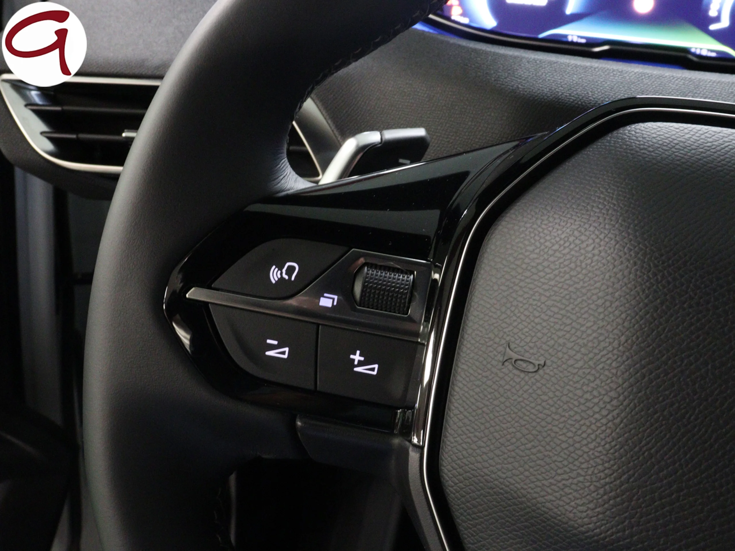 Peugeot 3008 SUV Hybrid 225 Allure Pack e-EAT8 165 kW (225 CV) - Foto 13