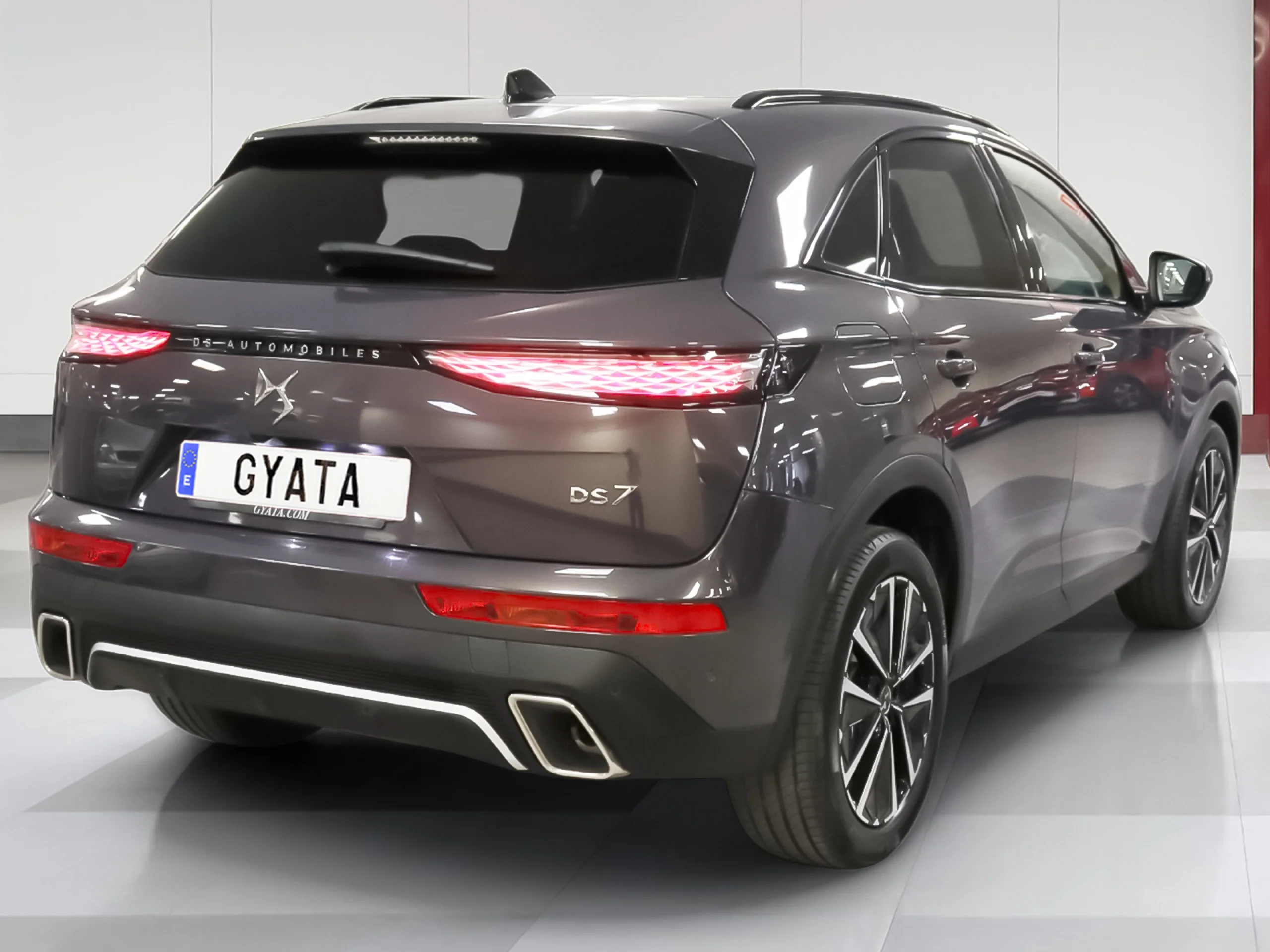 DS DS7 Crossback Plug-In Hybrid Pallas 165 kW (224 CV) - Foto 3
