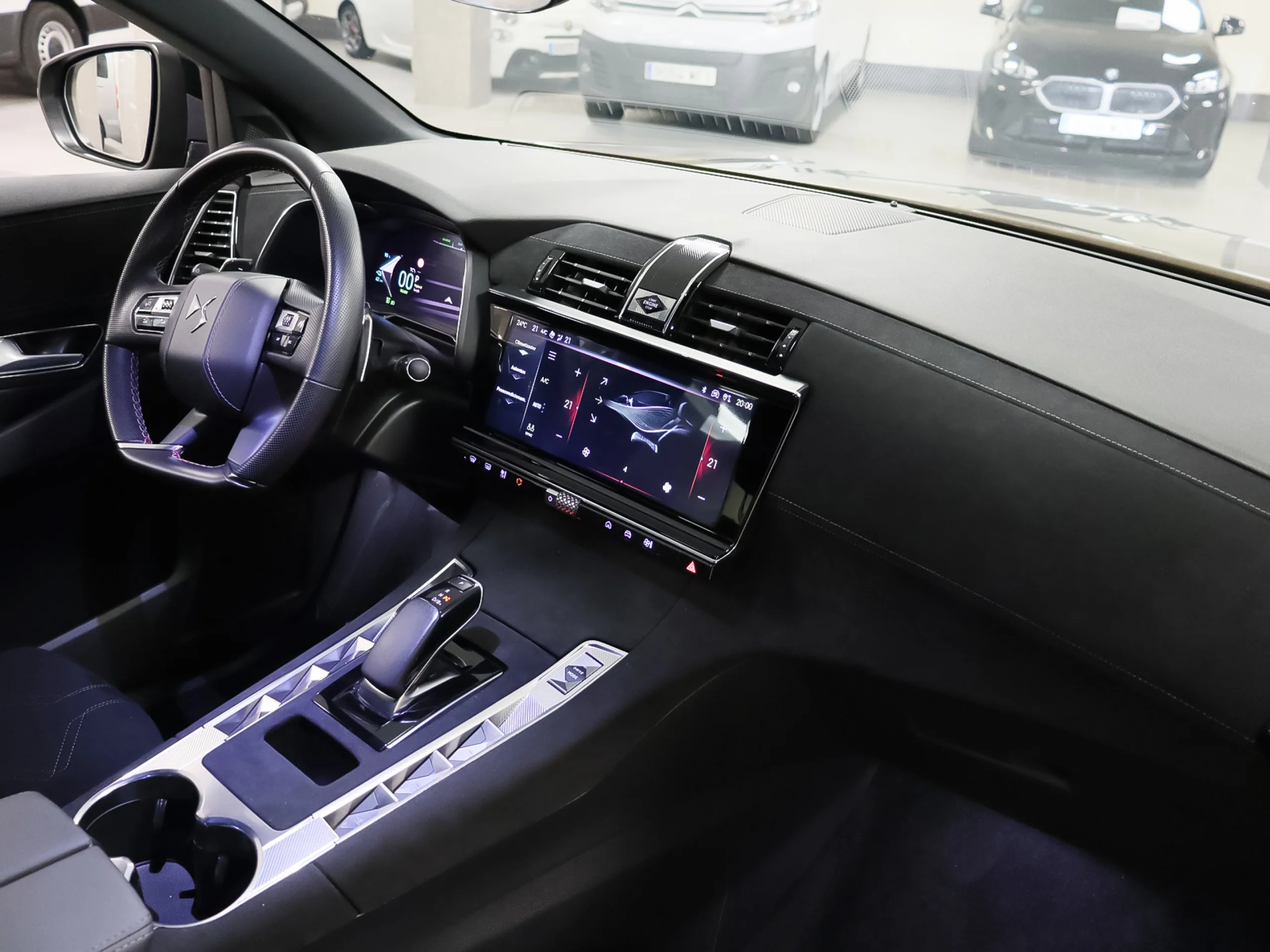 DS DS7 Crossback Plug-In Hybrid Pallas 165 kW (224 CV) - Foto 6