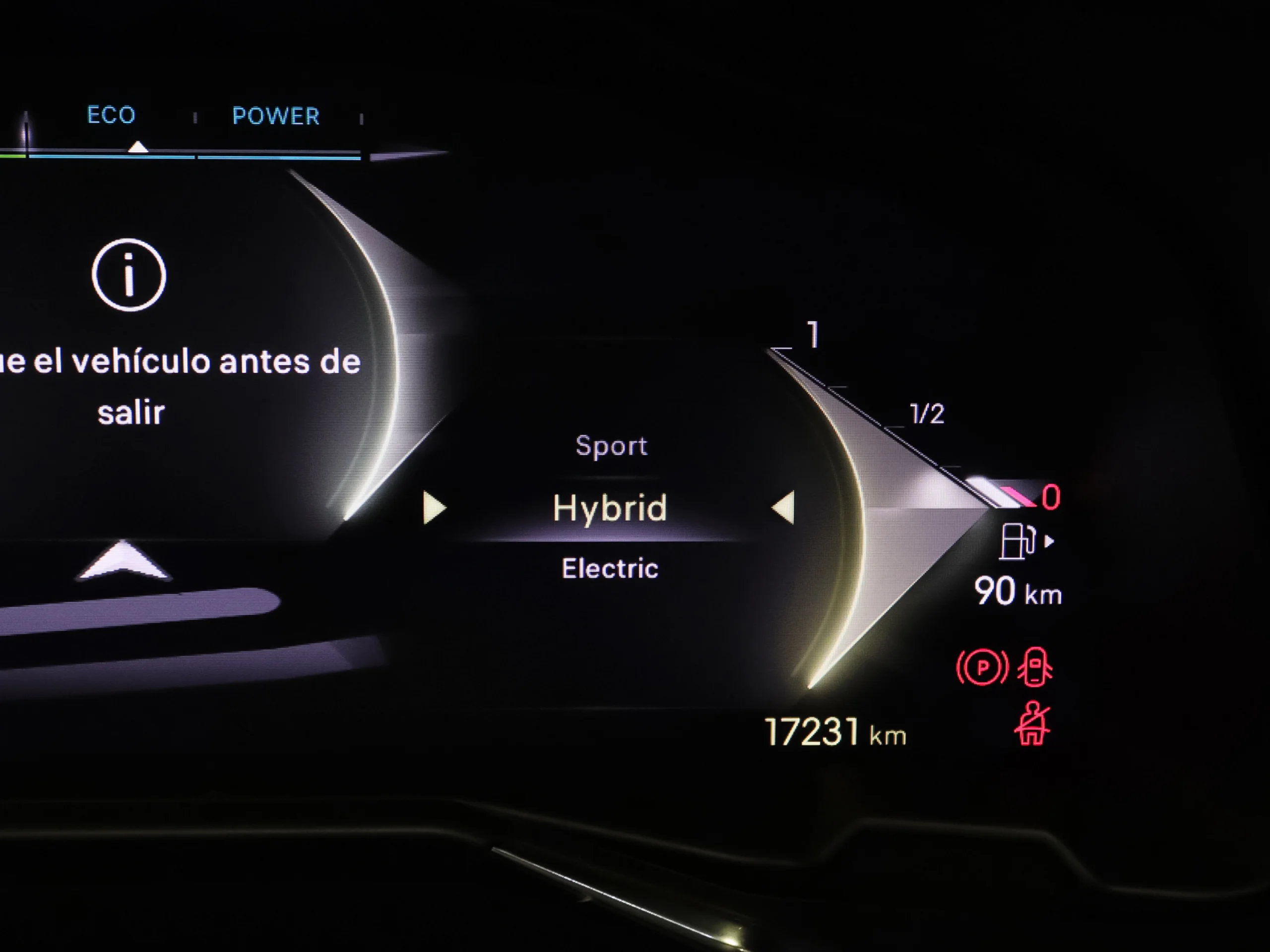 DS DS7 Crossback Plug-In Hybrid Pallas 165 kW (224 CV) - Foto 20