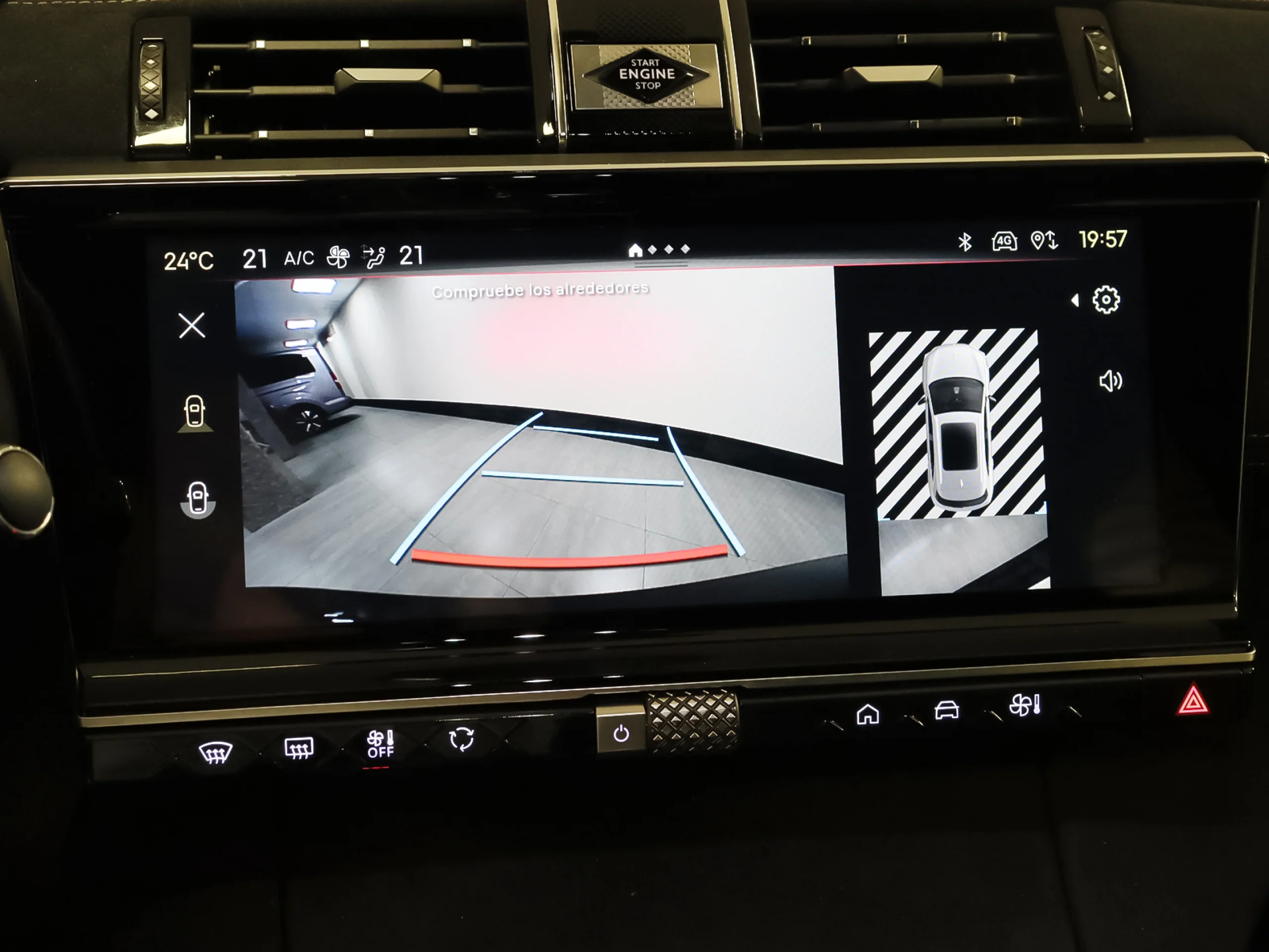 DS DS7 Crossback Plug-In Hybrid Pallas 165 kW (224 CV) - Foto 21