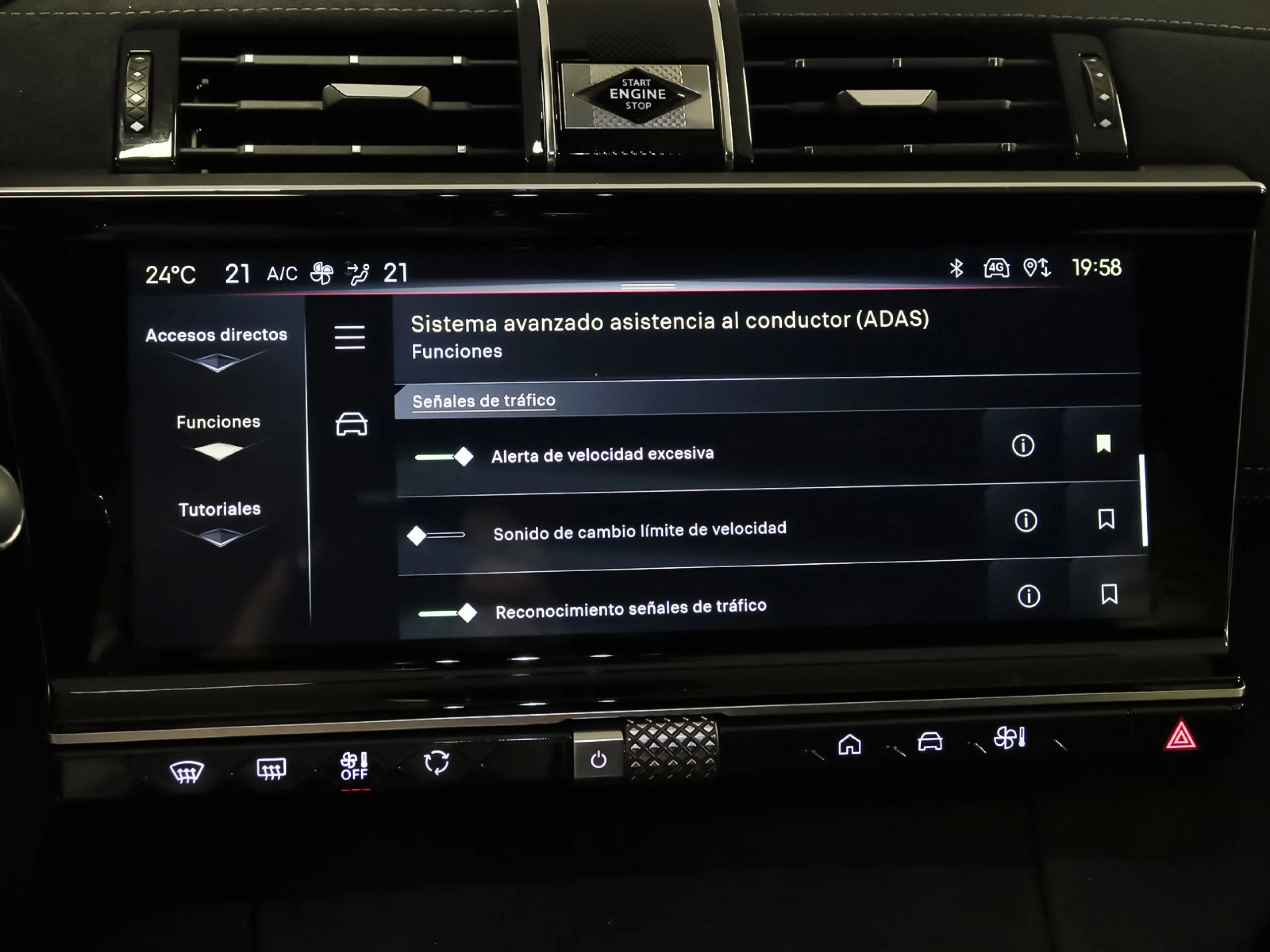 DS DS7 Crossback Plug-In Hybrid Pallas 165 kW (224 CV) - Foto 25
