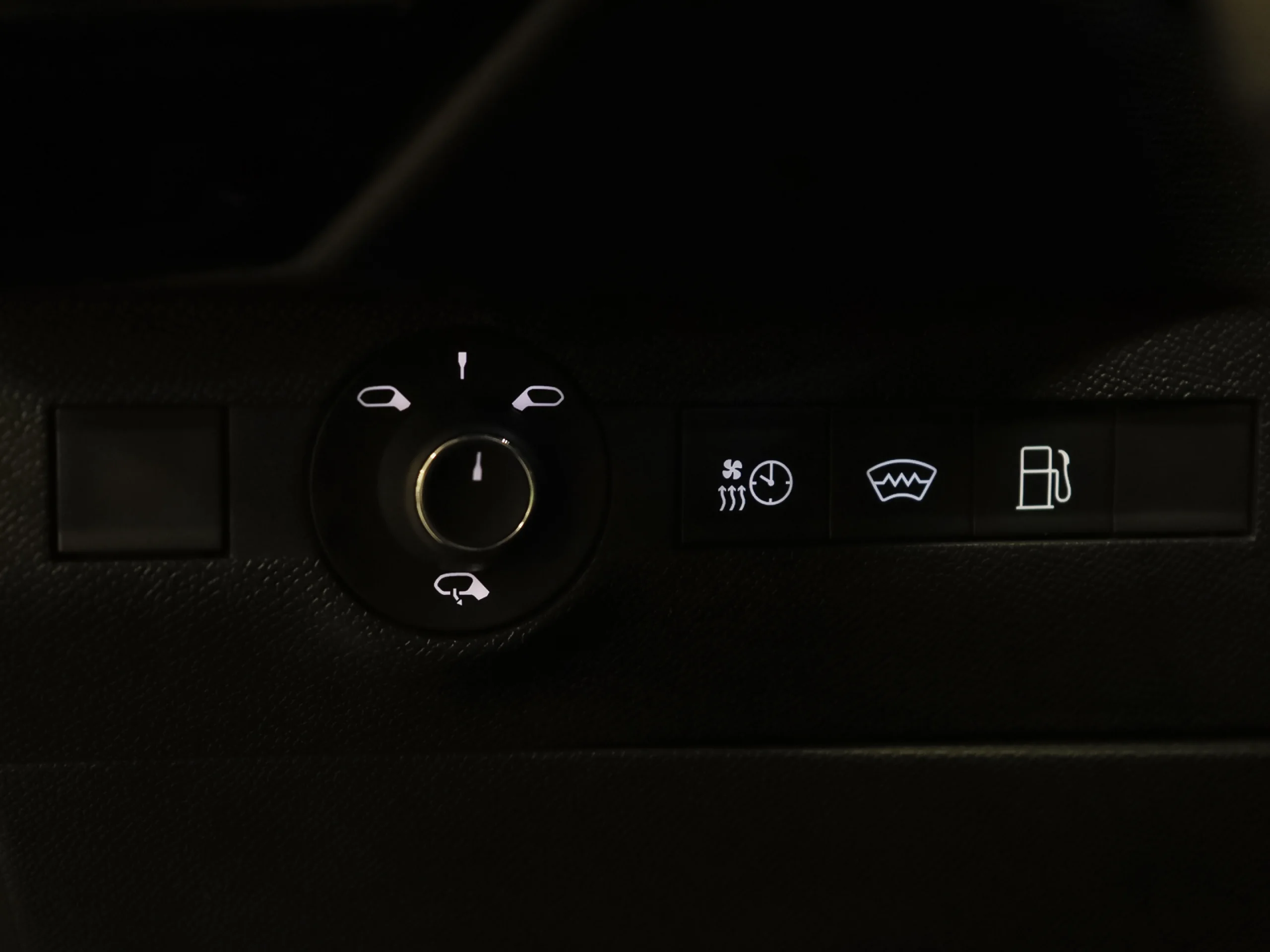 DS DS7 Crossback Plug-In Hybrid Pallas 165 kW (224 CV) - Foto 14