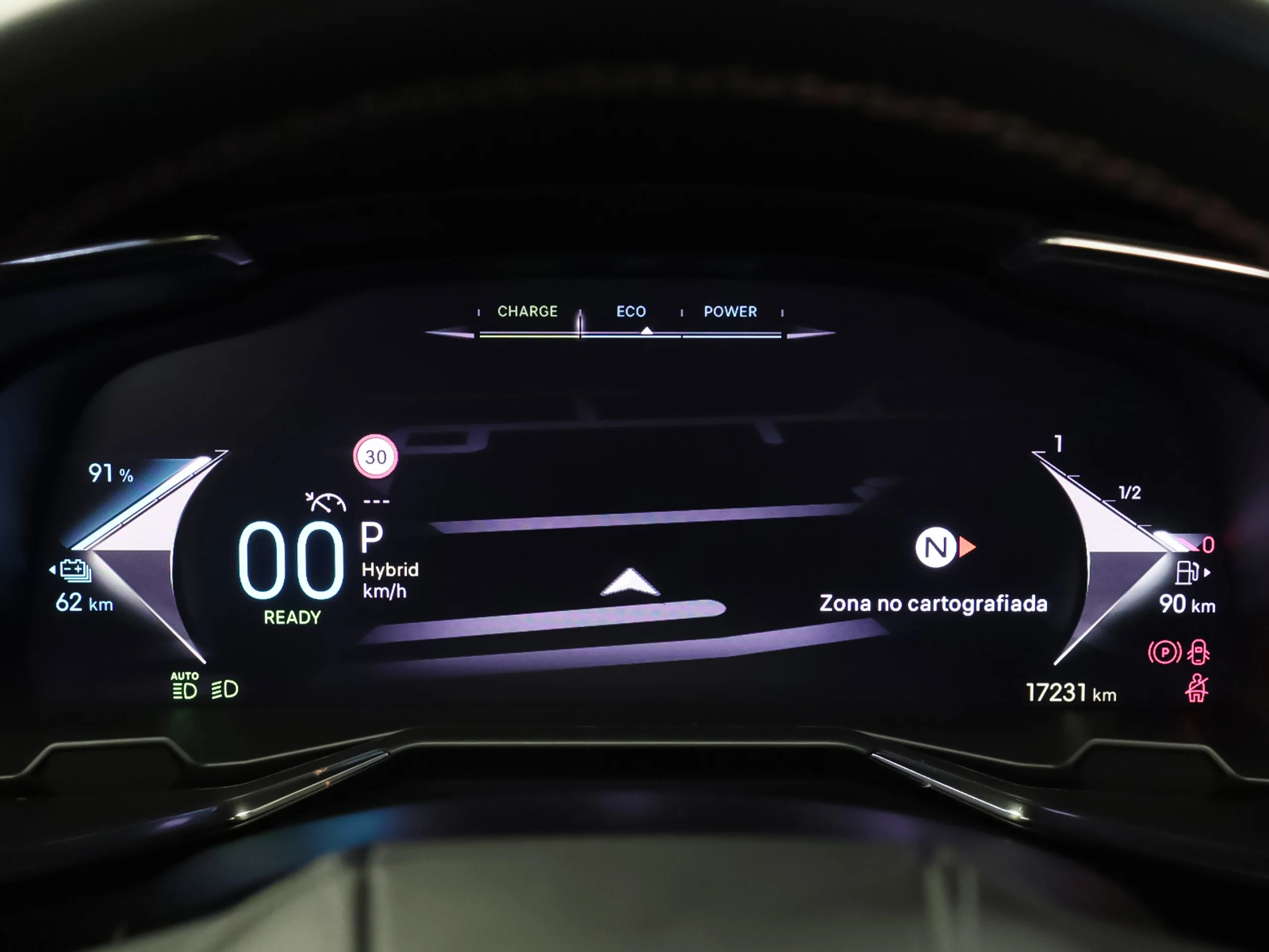 DS DS7 Crossback Plug-In Hybrid Pallas 165 kW (224 CV) - Foto 19