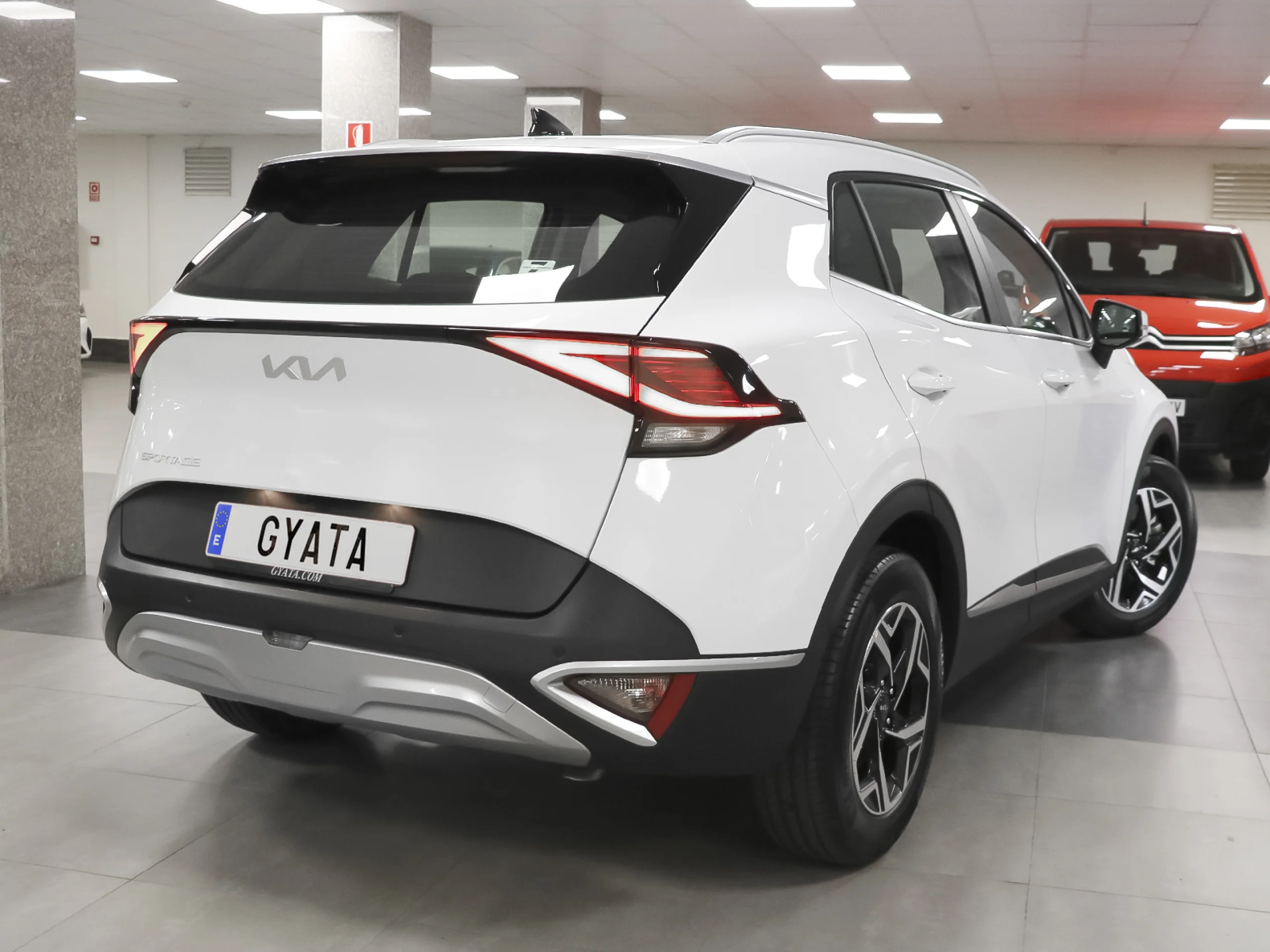 Kia Sportage 1.6 CRDi MHEV Business 4x2 DCT 100 kW (136 CV) - Foto 3