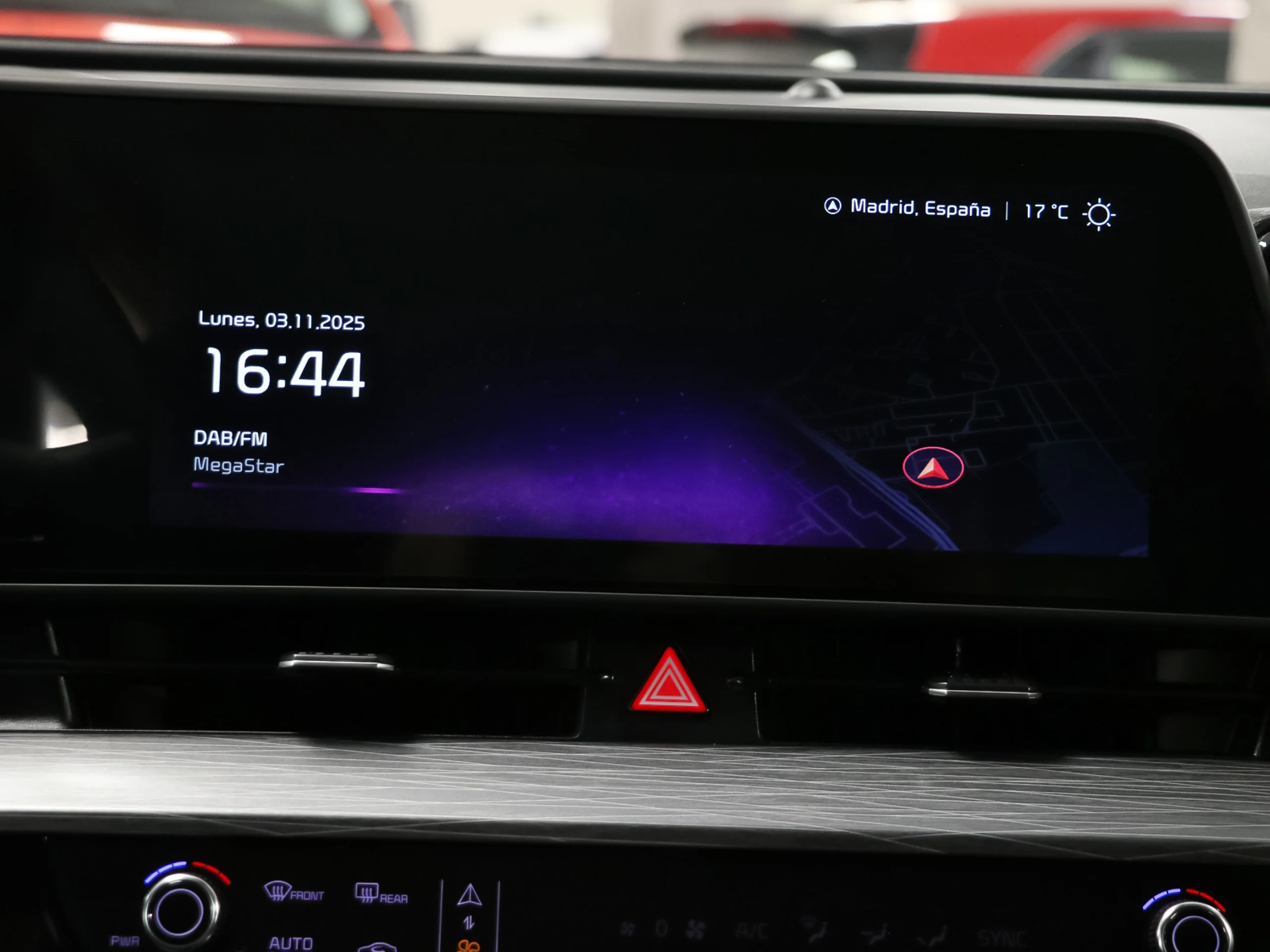 Kia Sportage 1.6 CRDi MHEV Business 4x2 DCT 100 kW (136 CV) - Foto 12