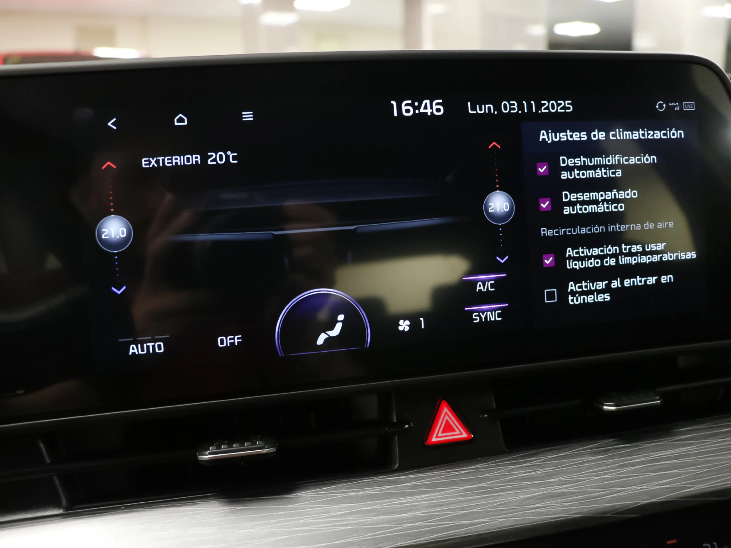 Kia Sportage 1.6 CRDi MHEV Business 4x2 DCT 100 kW (136 CV) - Foto 17