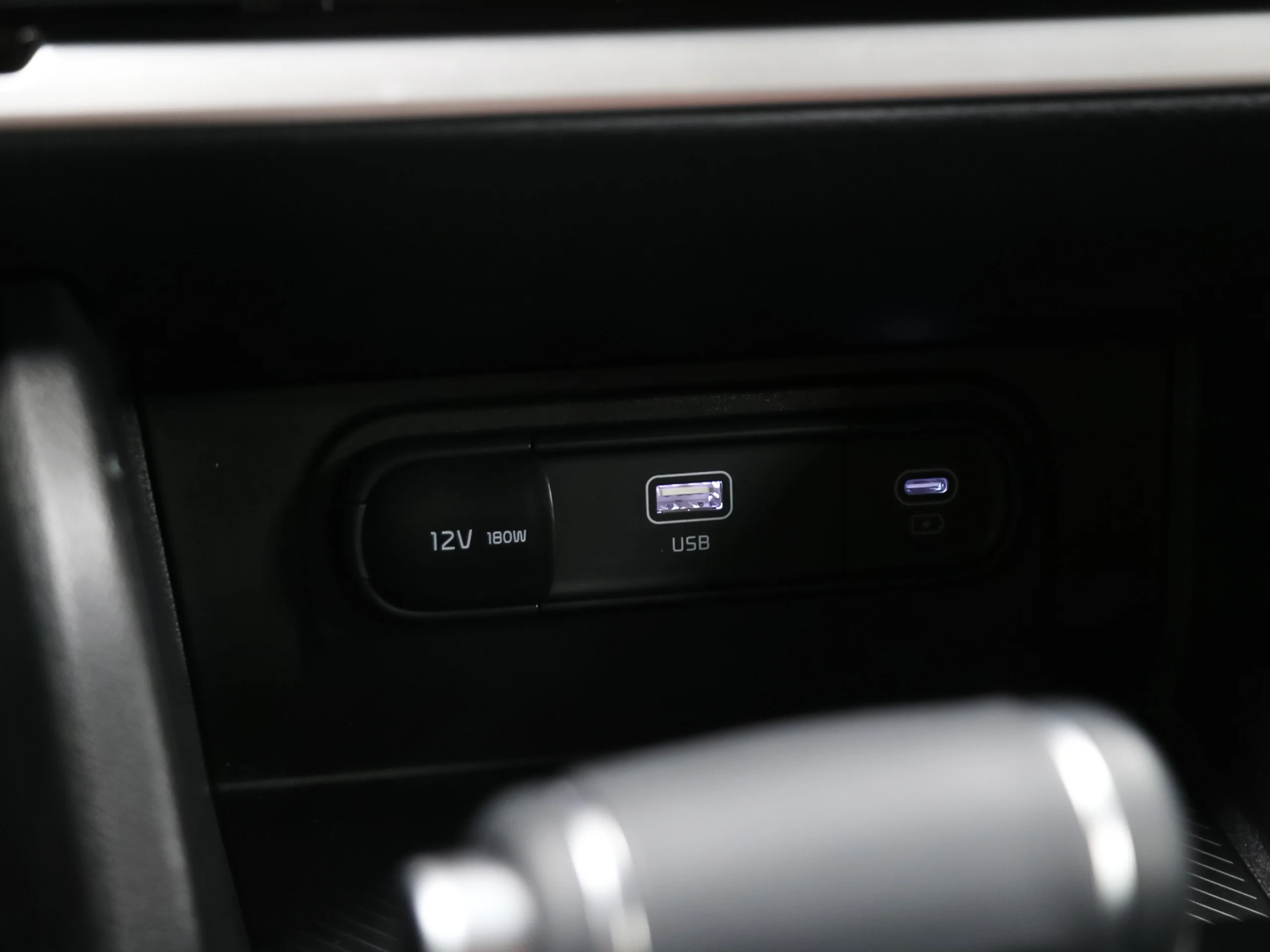 Kia Sportage 1.6 CRDi MHEV Business 4x2 DCT 100 kW (136 CV) - Foto 22