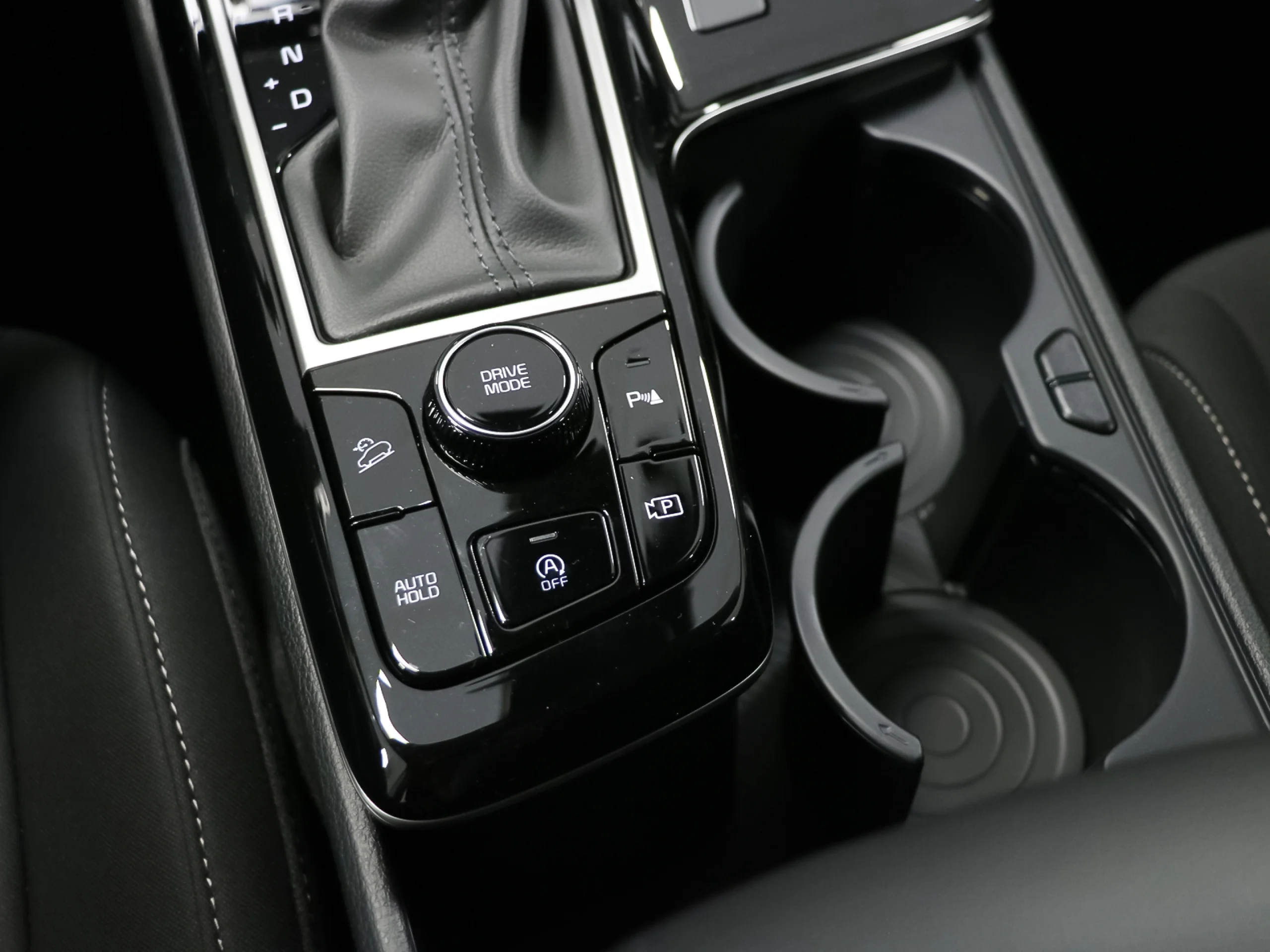 Kia Sportage 1.6 CRDi MHEV Business 4x2 DCT 100 kW (136 CV) - Foto 24