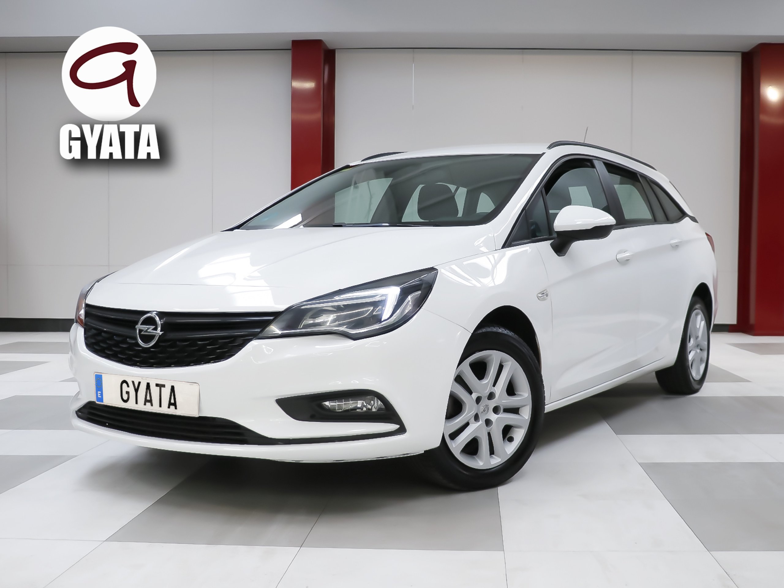 Oferta Opel Astra Sports 1.6 Business 81 kW (110 CV) de segunda mano desde