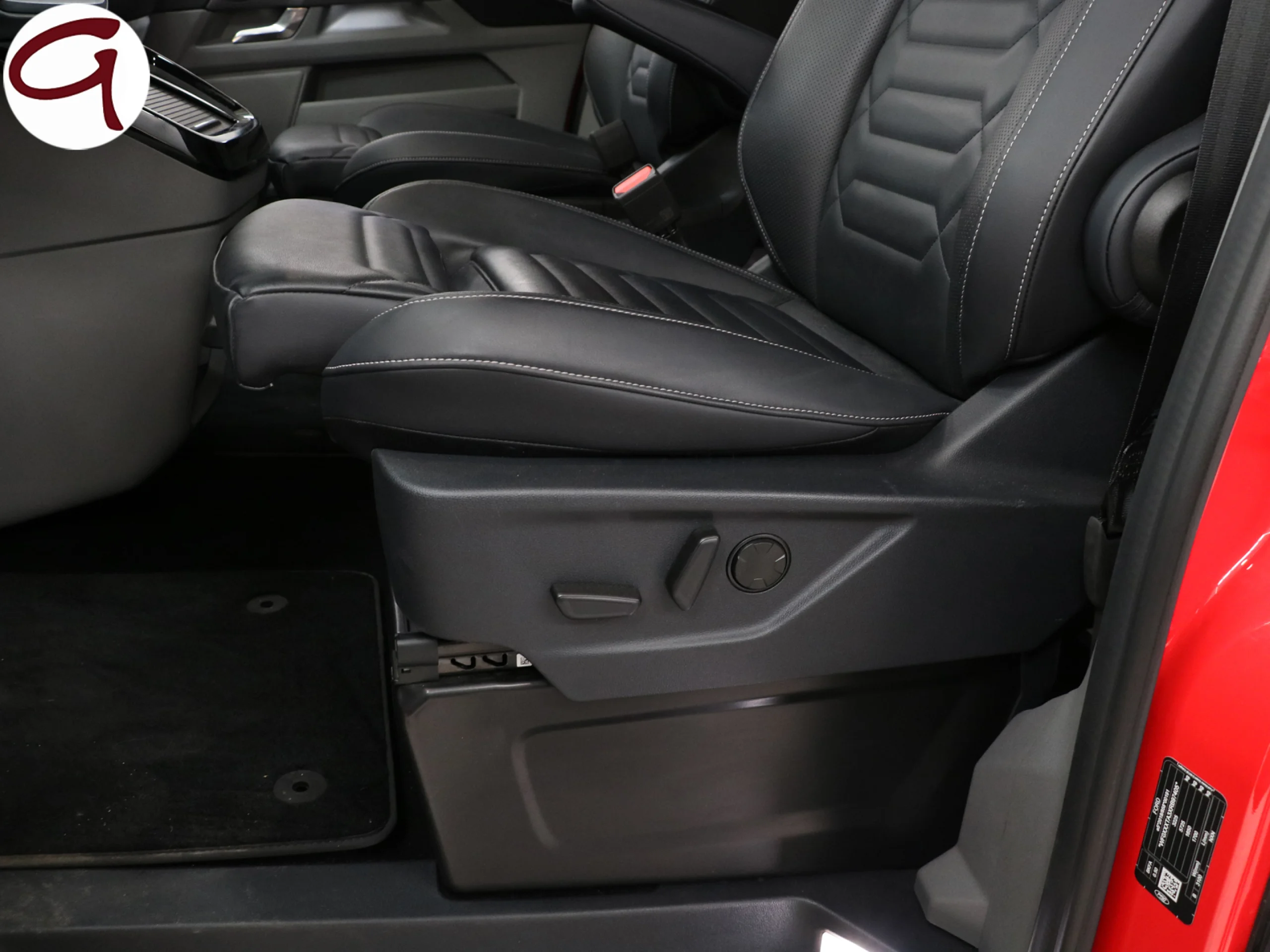 Ford Tourneo Custom 2.0 Ecoblue L1 Titanium Auto 125 kW (170 CV) - Foto 9