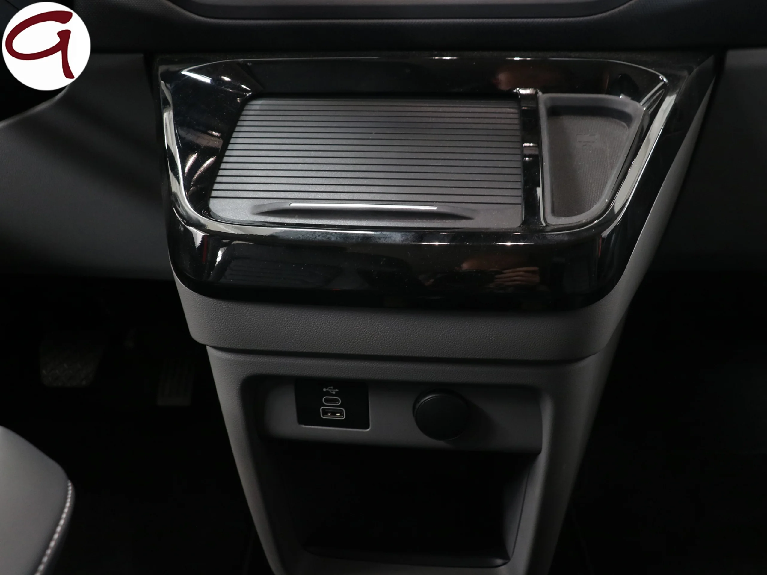 Ford Tourneo Custom 2.0 Ecoblue L1 Titanium Auto 125 kW (170 CV) - Foto 35